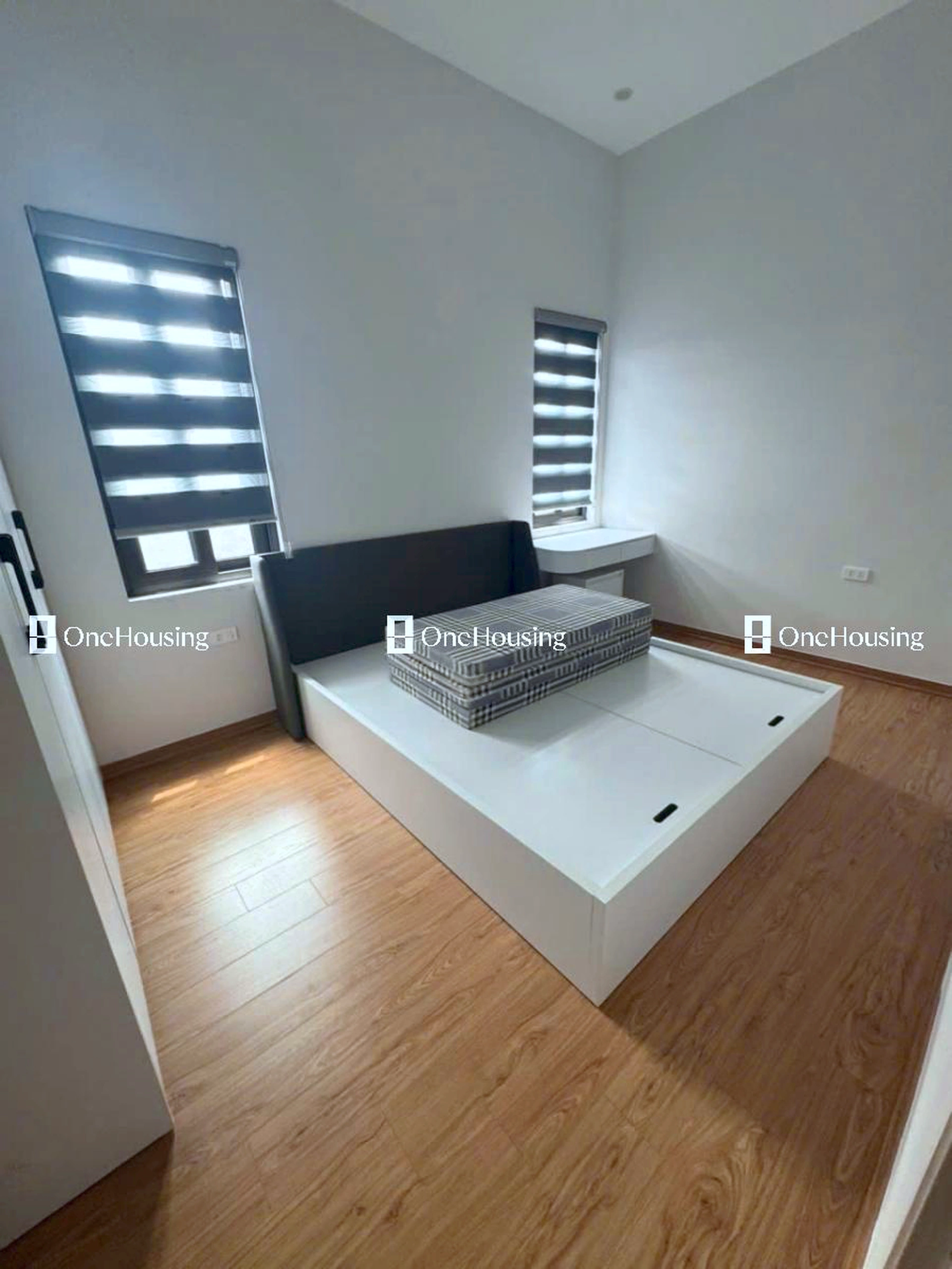 Nhà mặt ngõ cách Đội Cấn 3m, P. Vĩnh Phúc, Q. Ba Đình, TP. Hà Nội