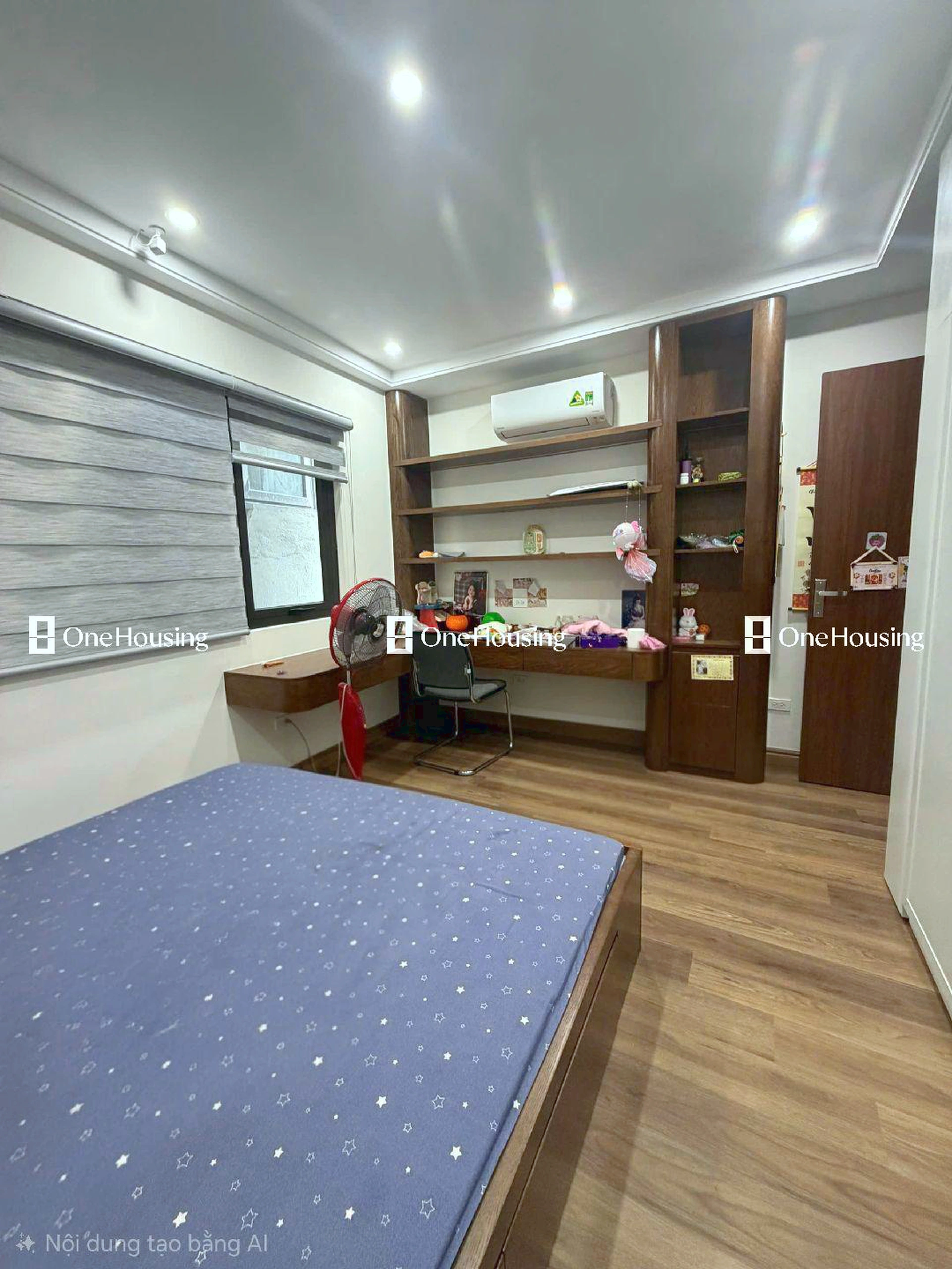 Nhà mặt ngõ cách Ngô Gia Tự 70m, P. Việt Hưng, Q. Long Biên, TP. Hà Nội