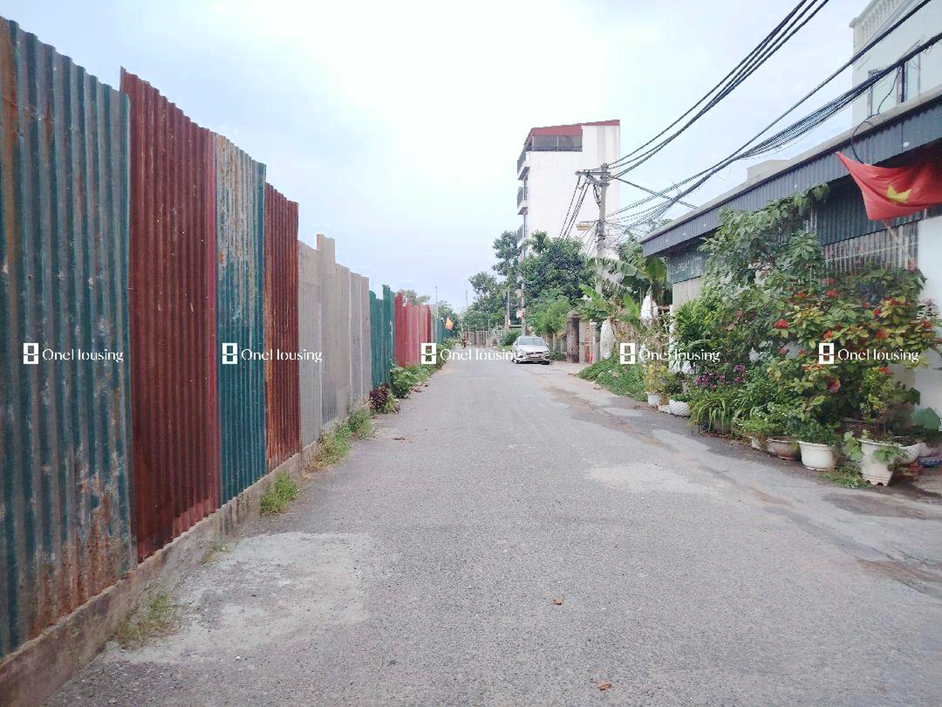 Nhà mặt ngõ cách Bát Khối (gom chân đê - trong đê) 100m, P. Long Biên, Q. Long Biên, TP. Hà Nội