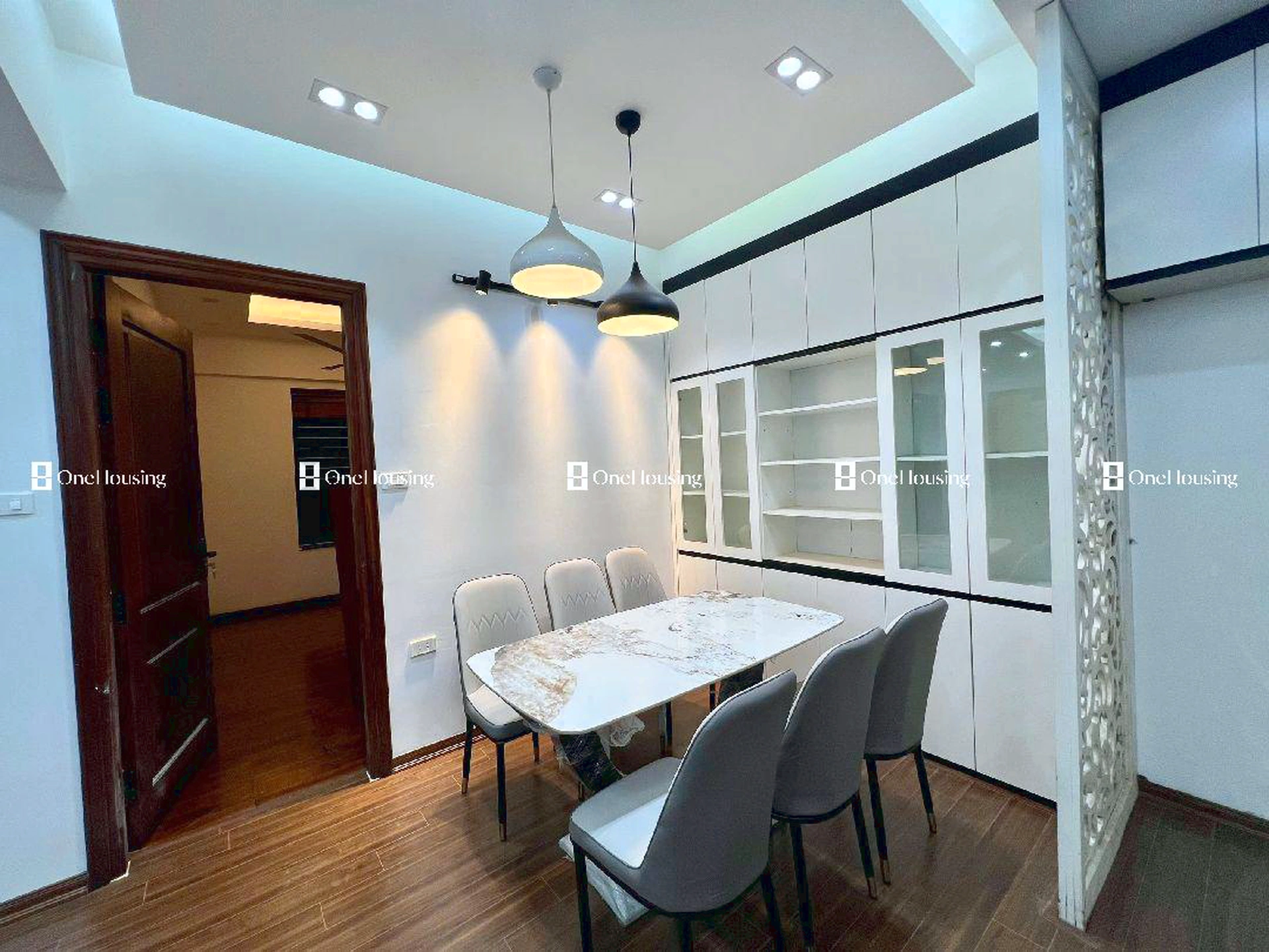 Nhà mặt phố Xuân La, P. Xuân La, Q. Tây Hồ, TP. Hà Nội