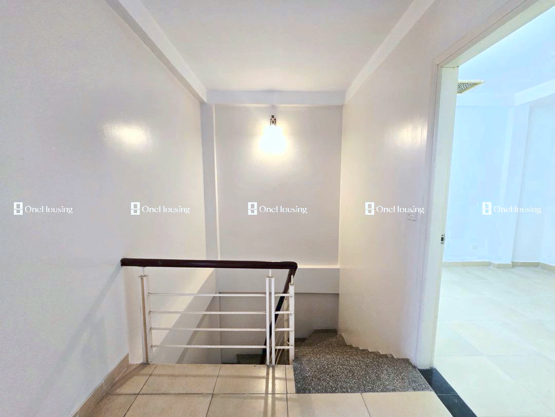 Nhà mặt ngõ cách Khâm Thiên 100m, P. Phương Liên, Q. Đống Đa, TP. Hà Nội