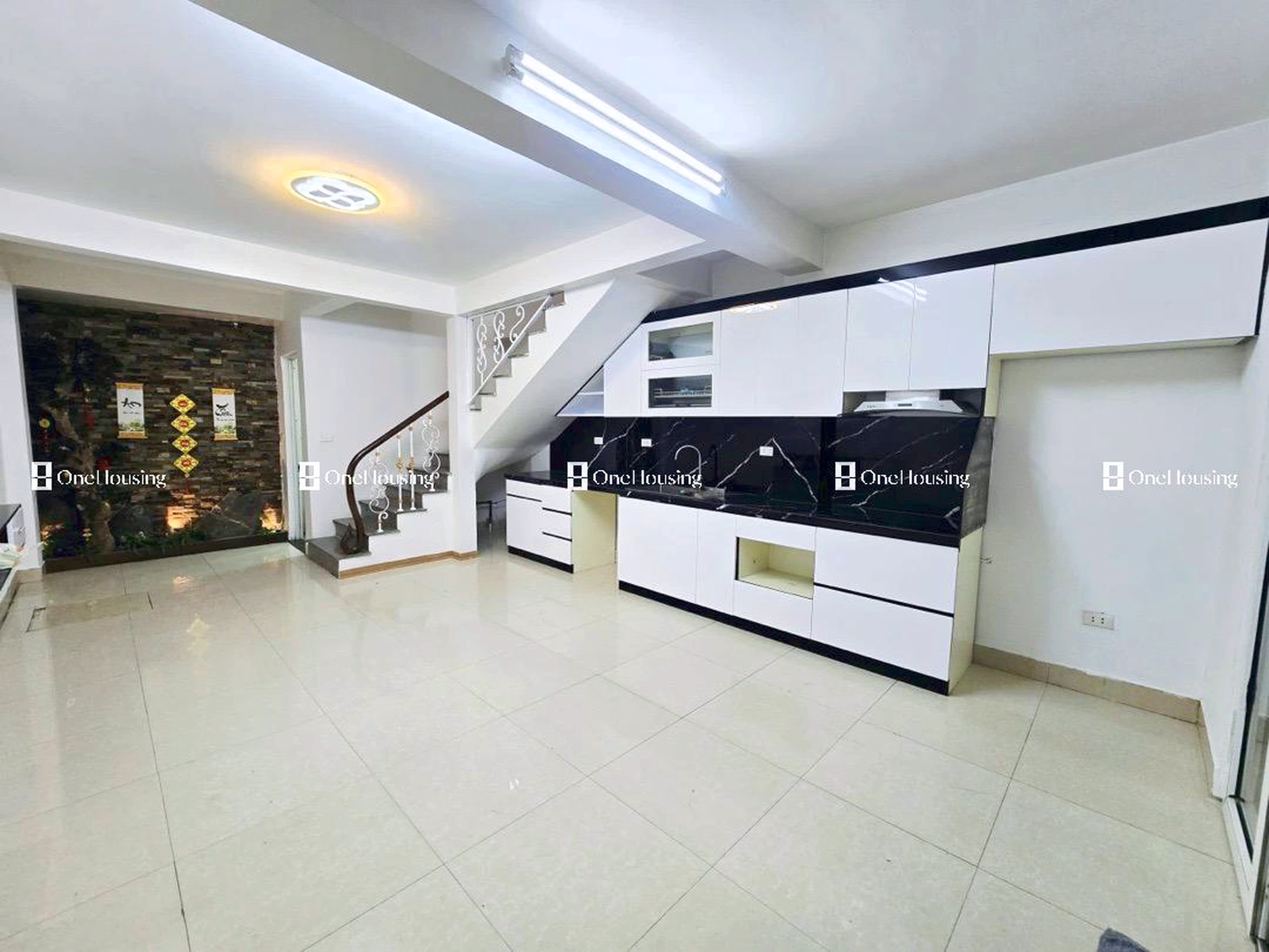 Nhà mặt ngõ cách Khâm Thiên 100m, P. Phương Liên, Q. Đống Đa, TP. Hà Nội