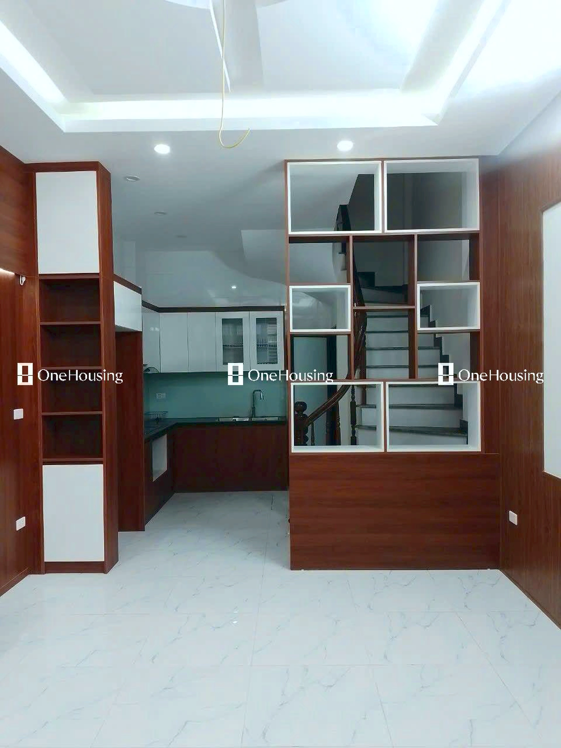 Nhà mặt ngõ cách Âu Cơ 10m, P. Tứ Liên, Q. Tây Hồ, TP. Hà Nội