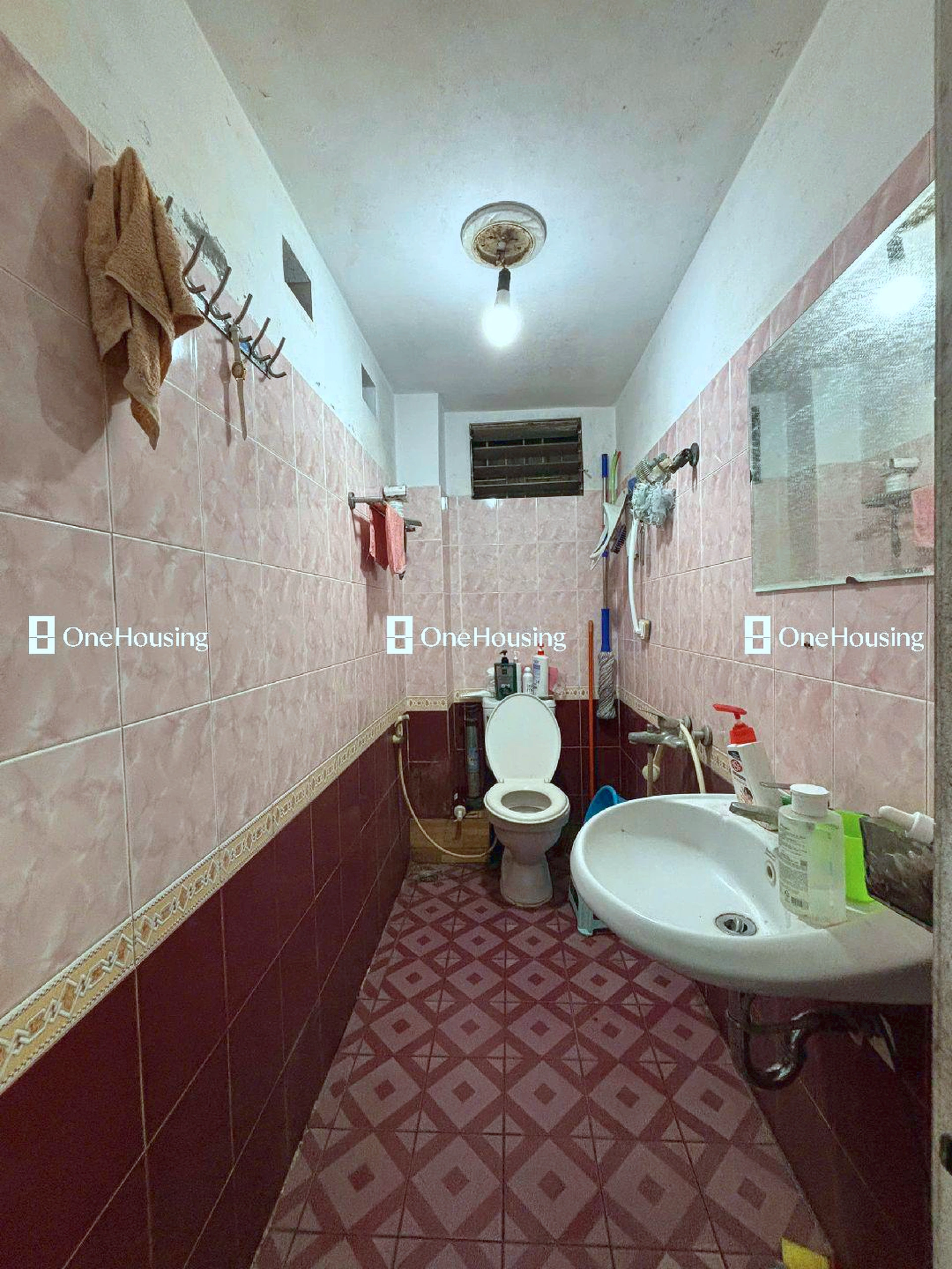 Nhà mặt ngõ cách Nguyễn Phúc Lai 60m, P. Ô Chợ Dừa, Q. Đống Đa, TP. Hà Nội