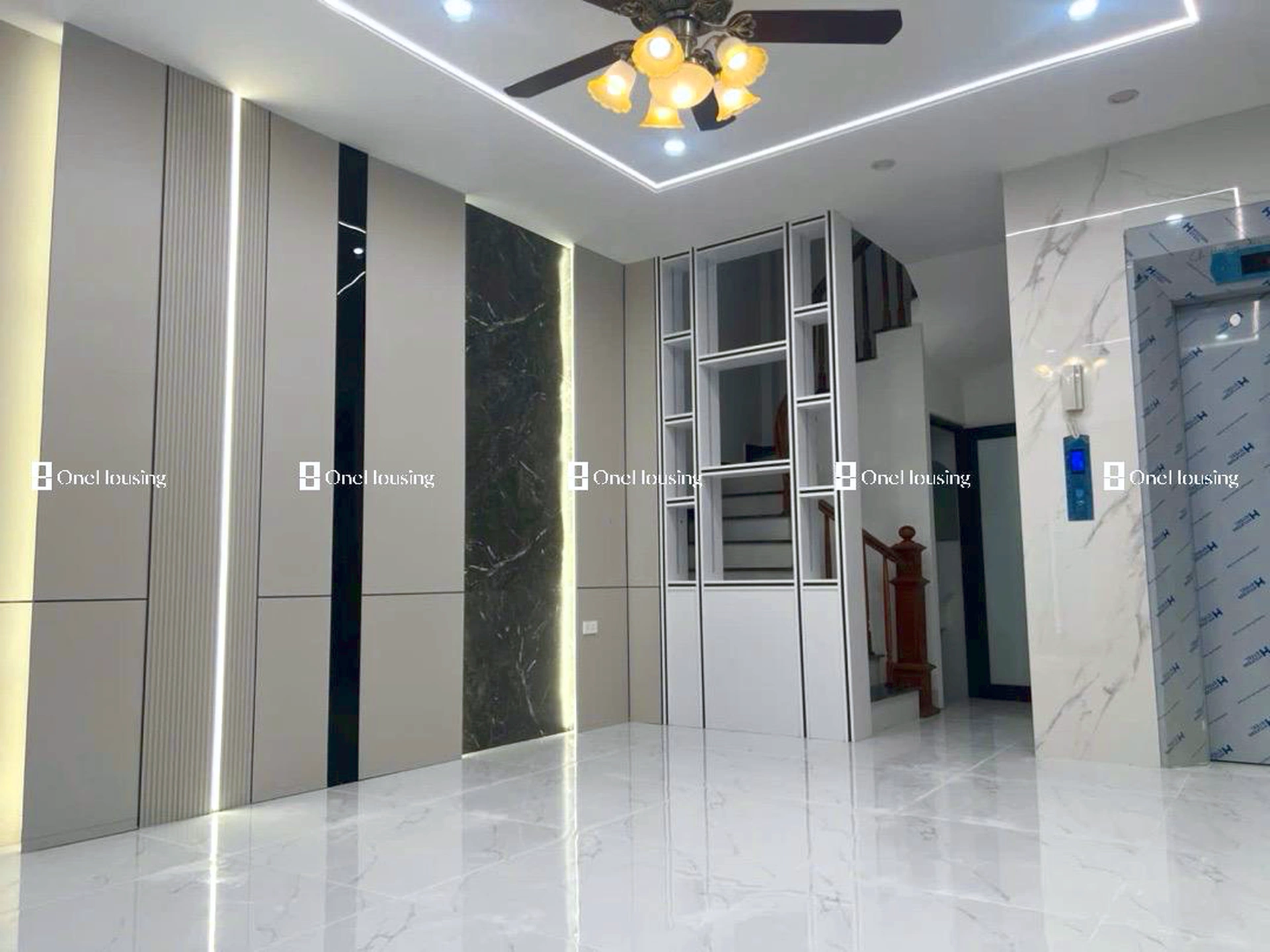 Nhà mặt ngõ cách Vũ Đình Tụng 50m, P. Thạch Bàn, Q. Long Biên, TP. Hà Nội