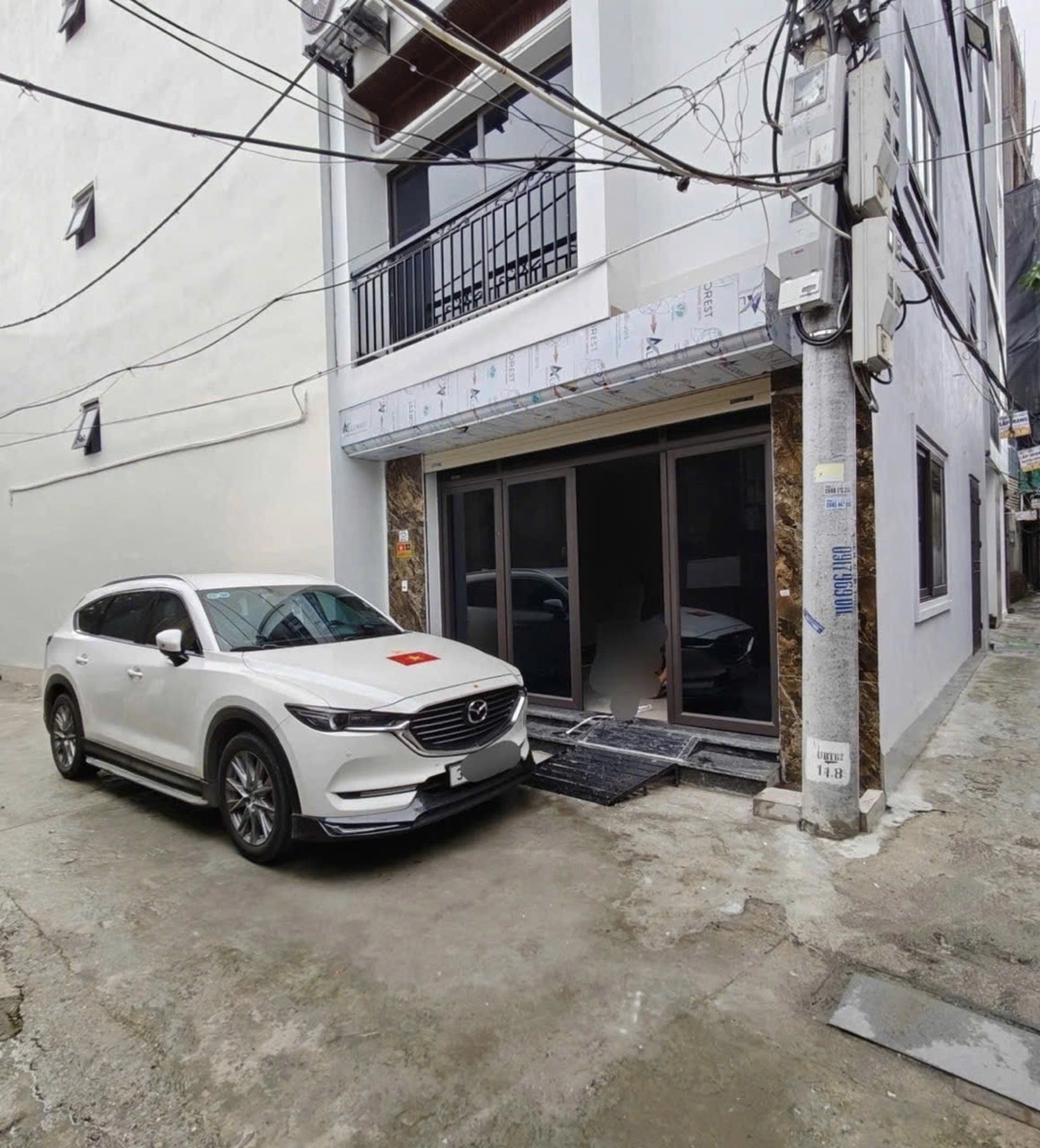 Nhà mặt ngõ cách Cổ Linh 50m, P. Thạch Bàn, Q. Long Biên, TP. Hà Nội