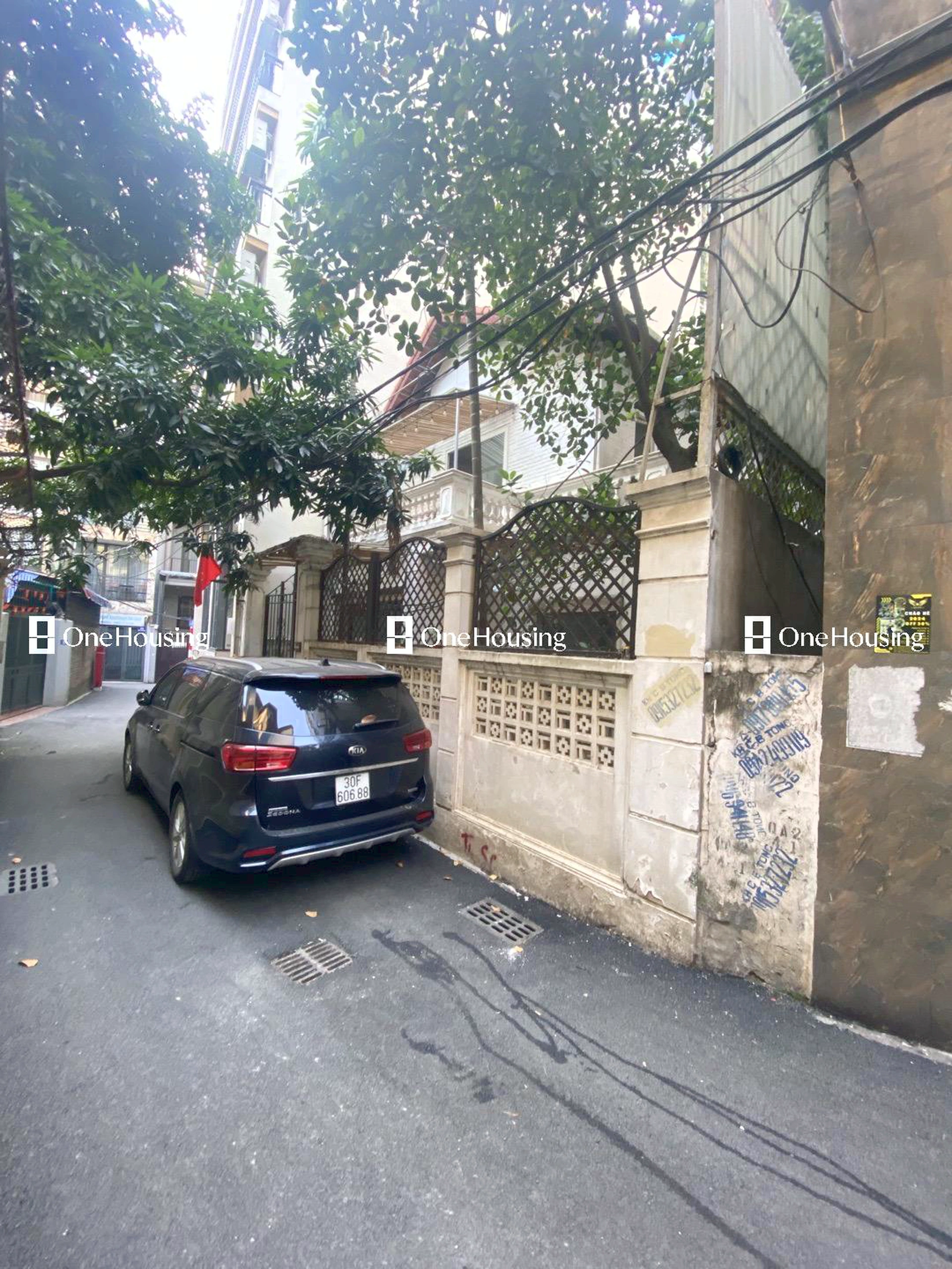 Nhà mặt ngõ cách Tô Ngọc Vân 30.77m, P. Quảng An, Q. Tây Hồ, TP. Hà Nội