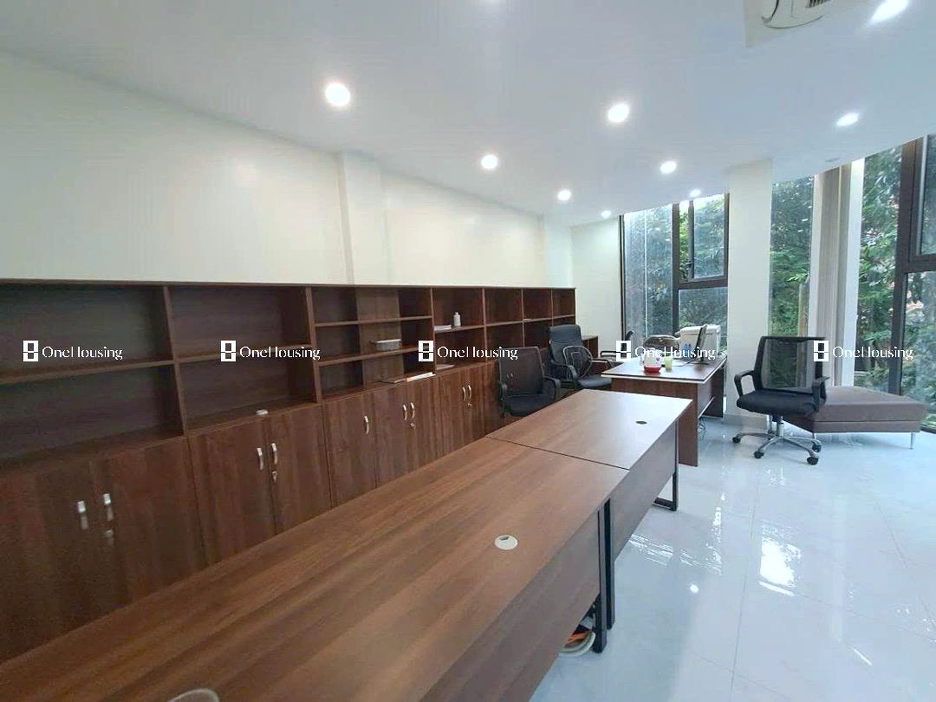 Nhà mặt phố Hoàng Công Chất, P. Phú Diễn, Q. Bắc Từ Liêm, TP. Hà Nội