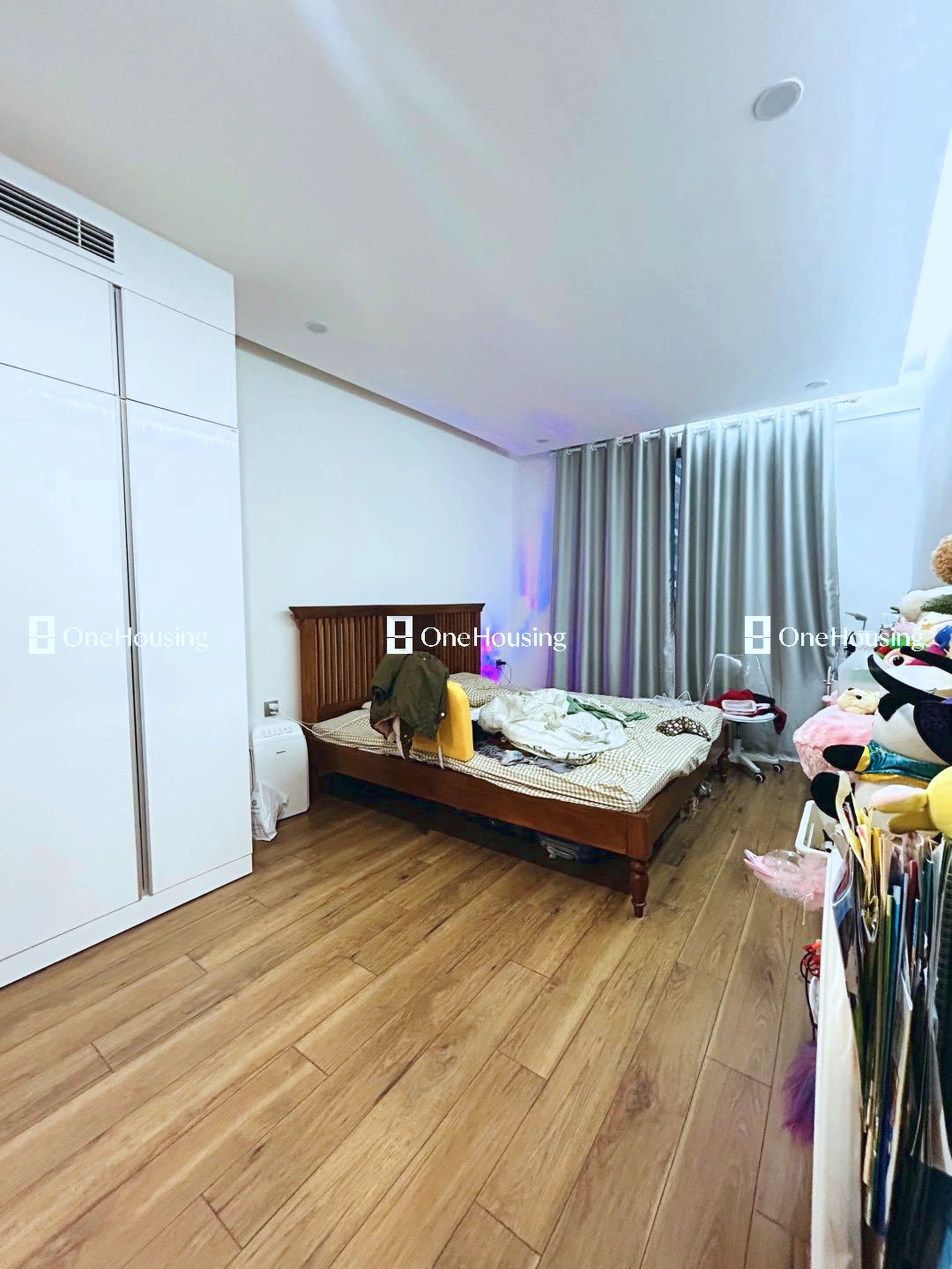 Nhà mặt phố Nguyễn Văn Huyên, P. Xuân La, Q. Tây Hồ, TP. Hà Nội