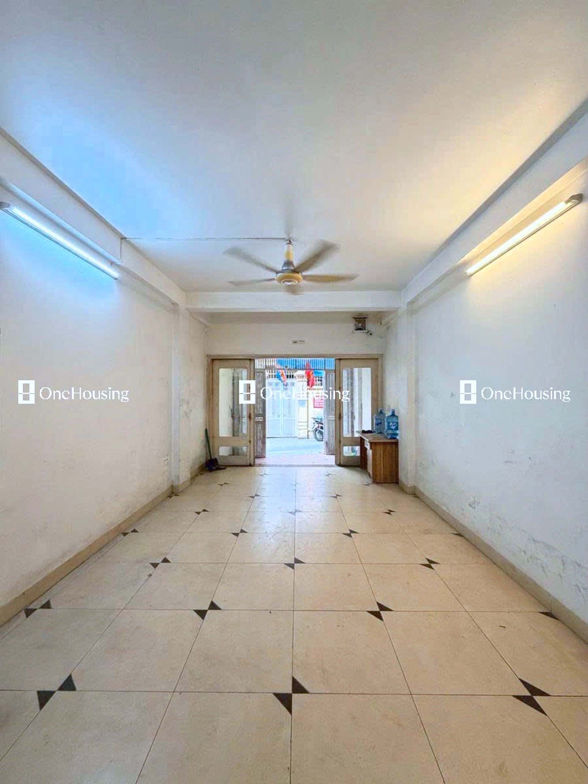 Nhà mặt ngõ cách Hoàng Hoa Thám 100m, P. Ngọc Hà, Q. Ba Đình, TP. Hà Nội