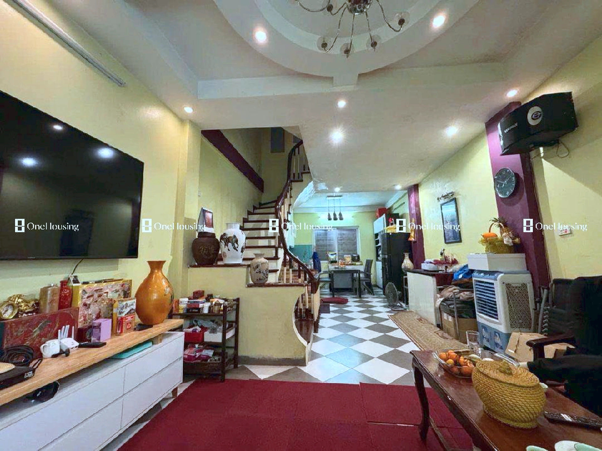 Nhà mặt ngõ cách Âu Cơ 40m, P. Nhật Tân, Q. Tây Hồ, TP. Hà Nội