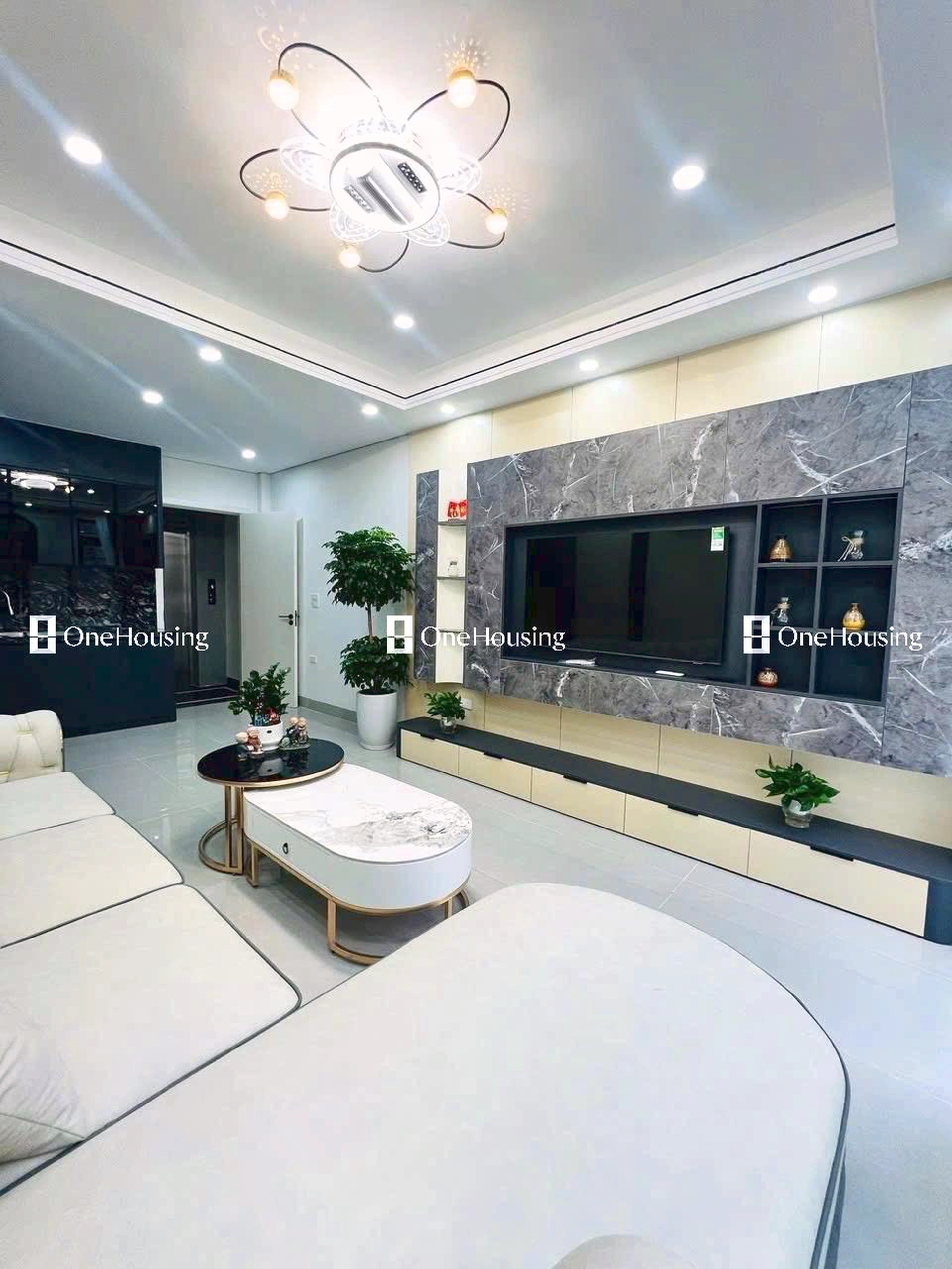 Nhà mặt ngõ cách Thạch Bàn 100m, P. Long Biên, Q. Long Biên, TP. Hà Nội