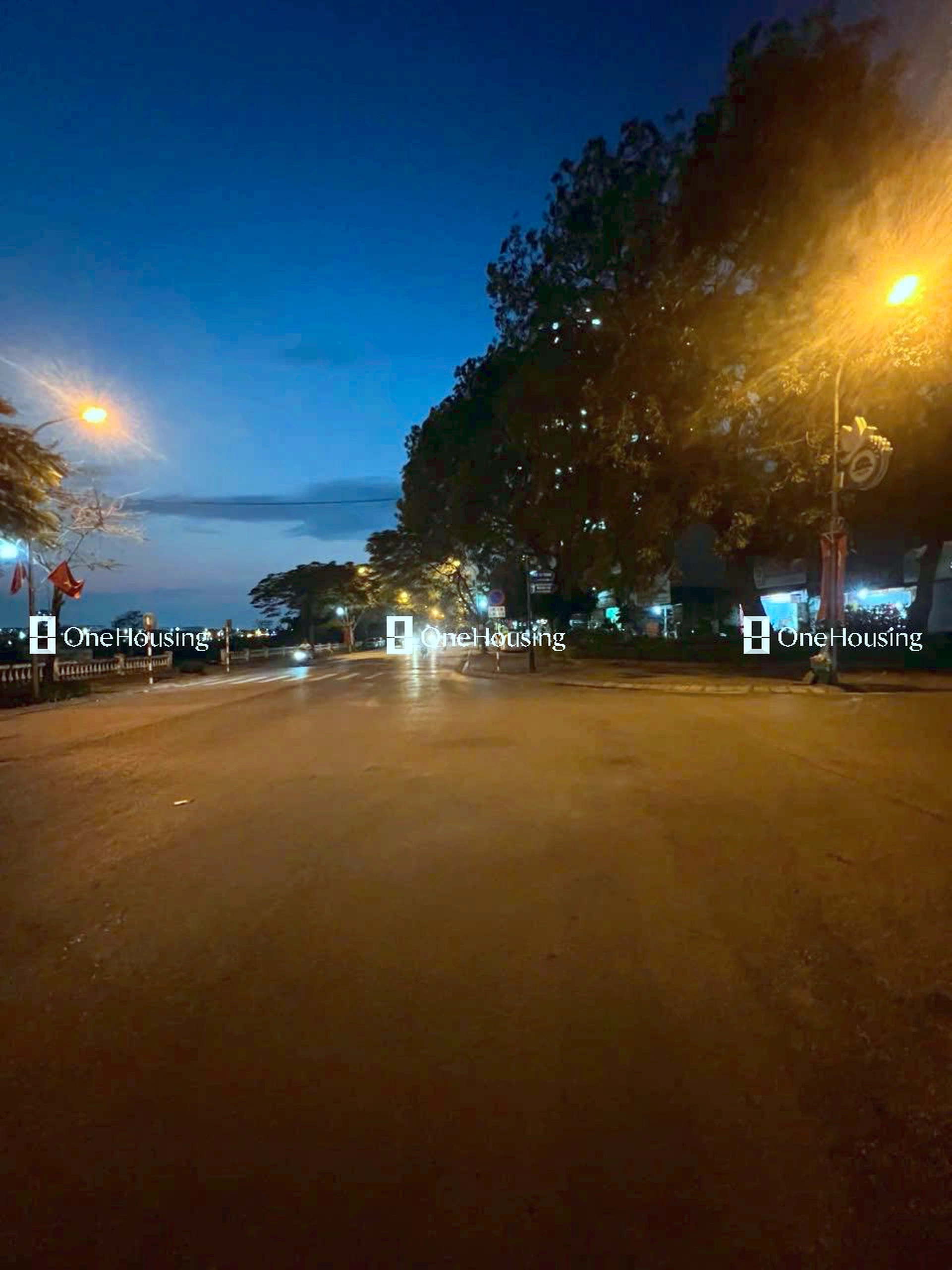 Nhà mặt phố Vo Trung, P. Phúc Lợi, Q. Long Biên, TP. Hà Nội