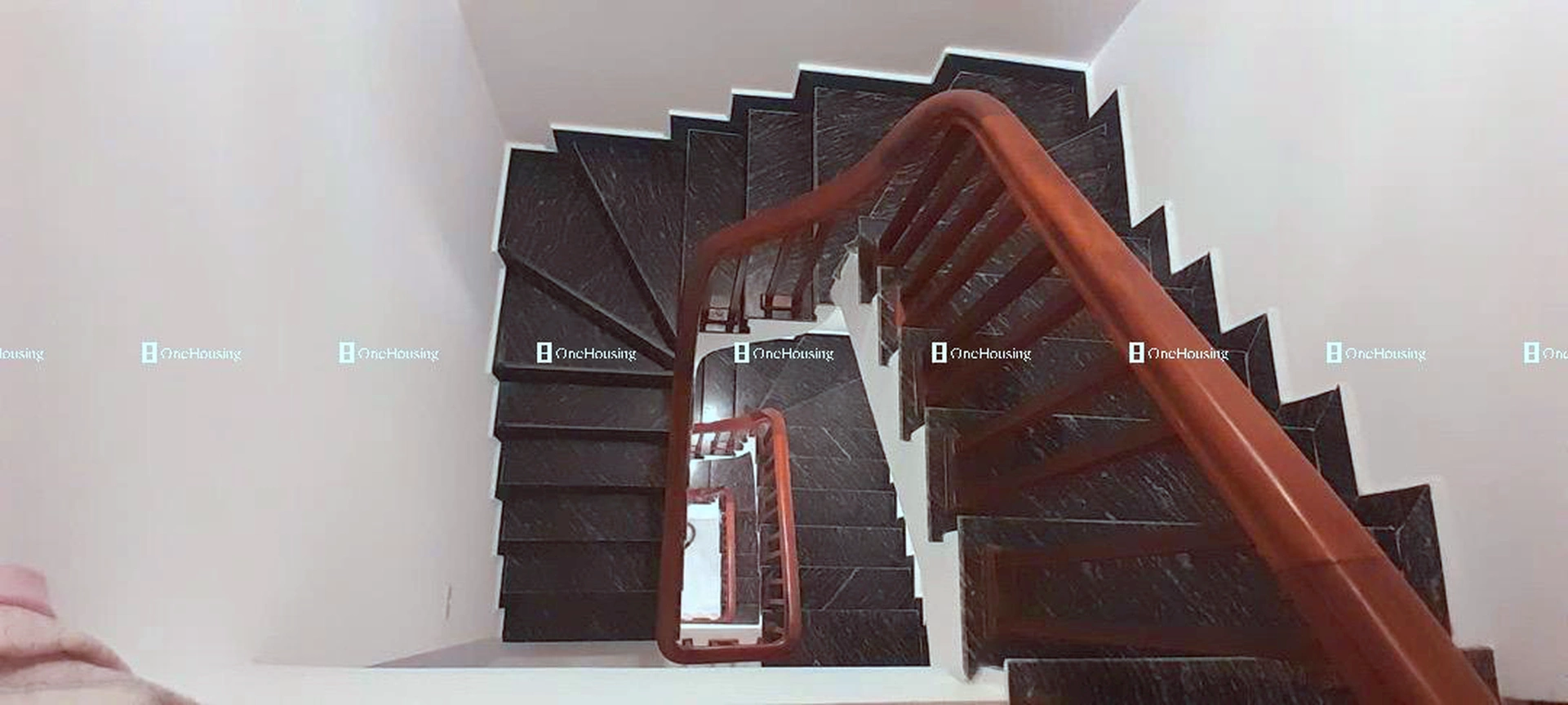 Nhà mặt ngõ cách Nguyễn Văn Cừ 50m, P. Gia Thụy, Q. Long Biên, TP. Hà Nội