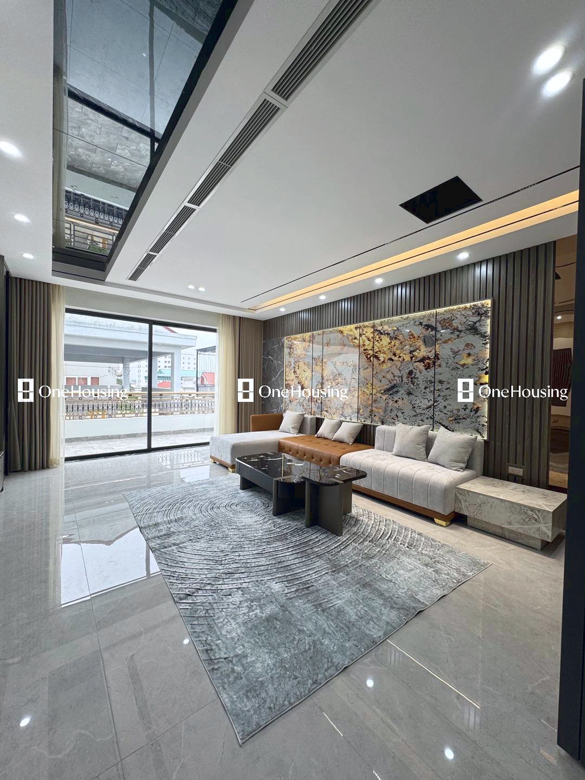 Nhà mặt ngõ cách Nguyễn Văn Cừ 30m, P. Gia Thụy, Q. Long Biên, TP. Hà Nội