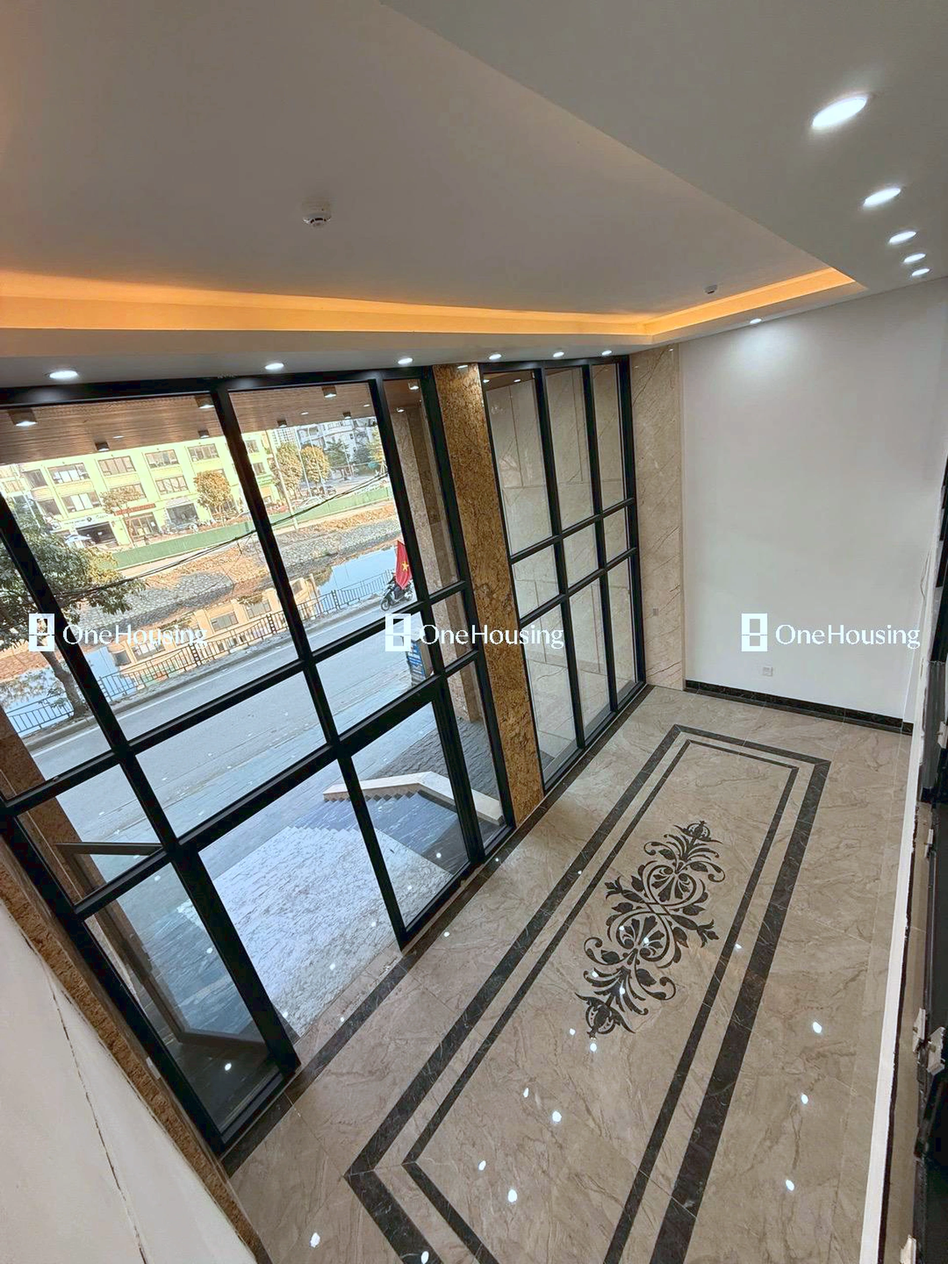 Nhà mặt phố Trịnh Đình Cửu, P. Định Công, Q. Hoàng Mai, TP. Hà Nội