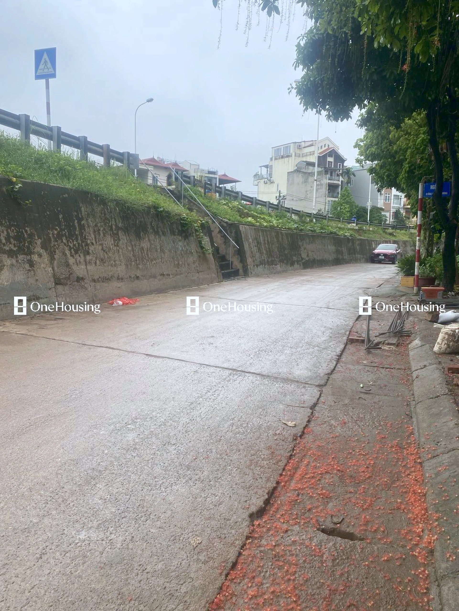 Nhà mặt ngõ cách An Dương Vương (đường gom chân đê) 52.6m, P. Phú Thượng, Q. Tây Hồ, TP. Hà Nội