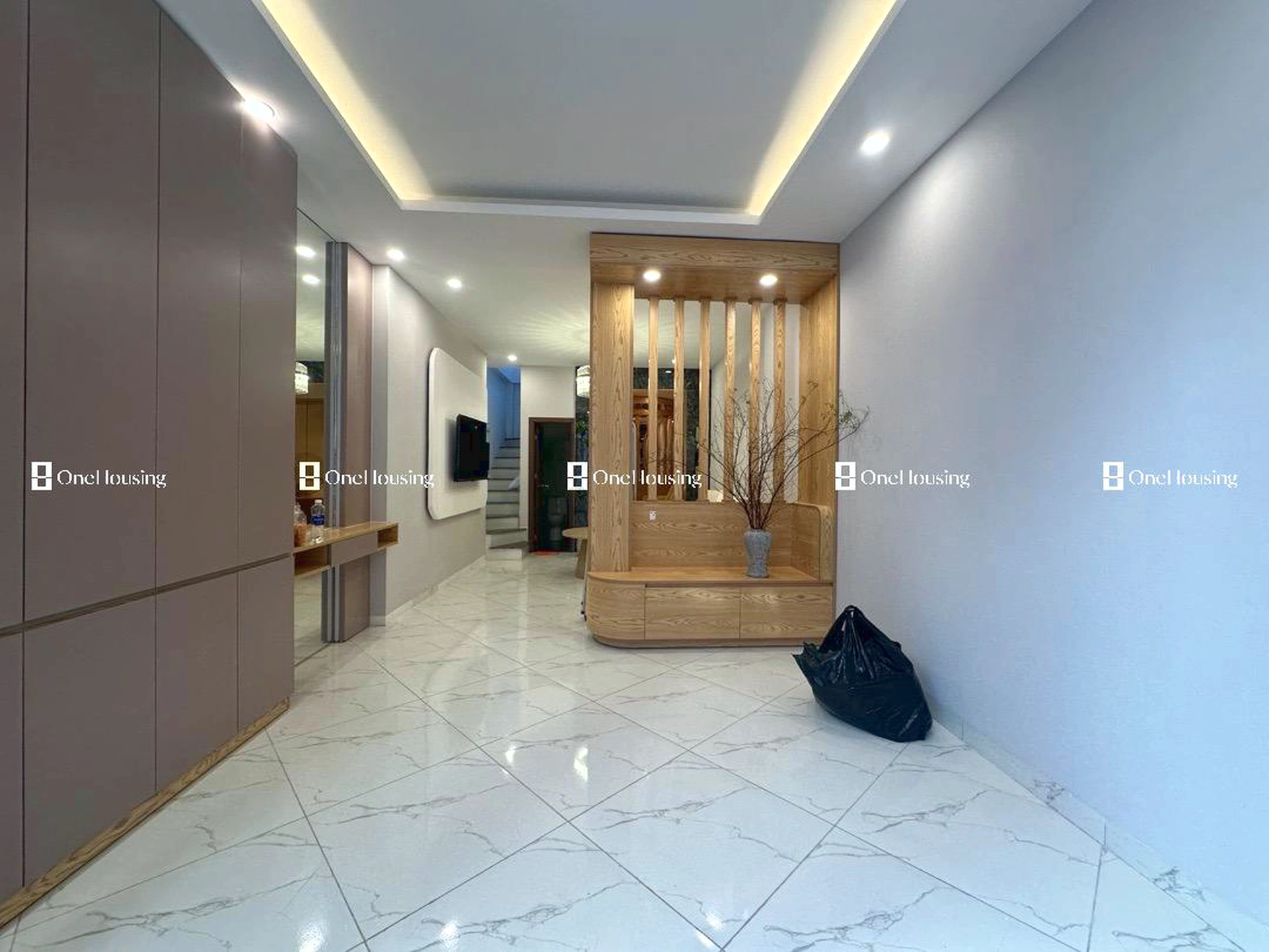 Nhà mặt ngõ cách Nguyễn Văn Linh 150m, P. Thạch Bàn, Q. Long Biên, TP. Hà Nội