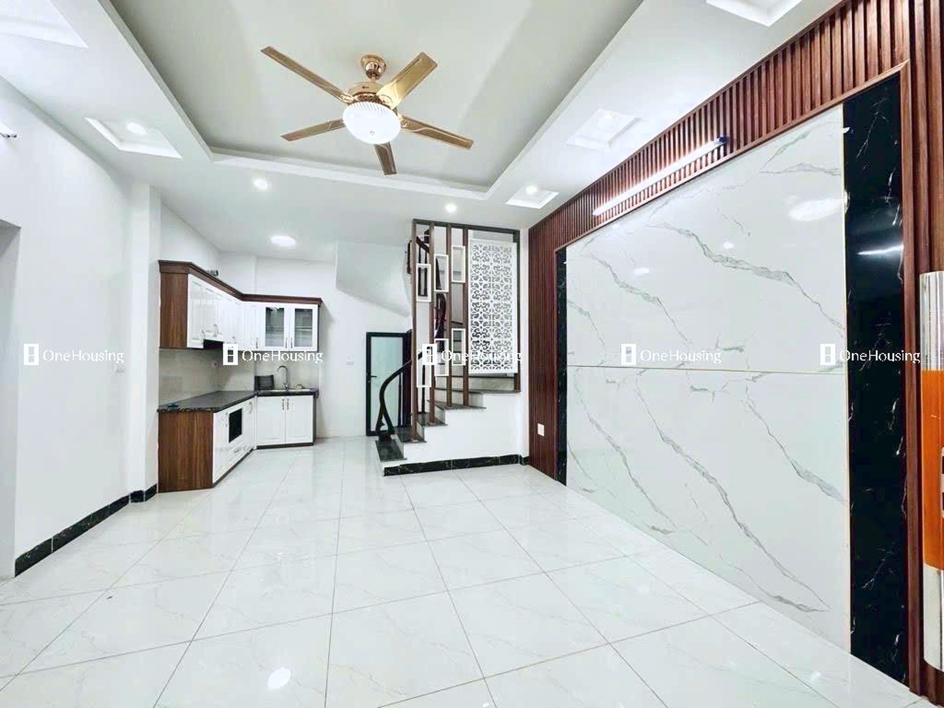 Nhà mặt ngõ cách Thanh Am 80m, P. Thượng Thanh, Q. Long Biên, TP. Hà Nội