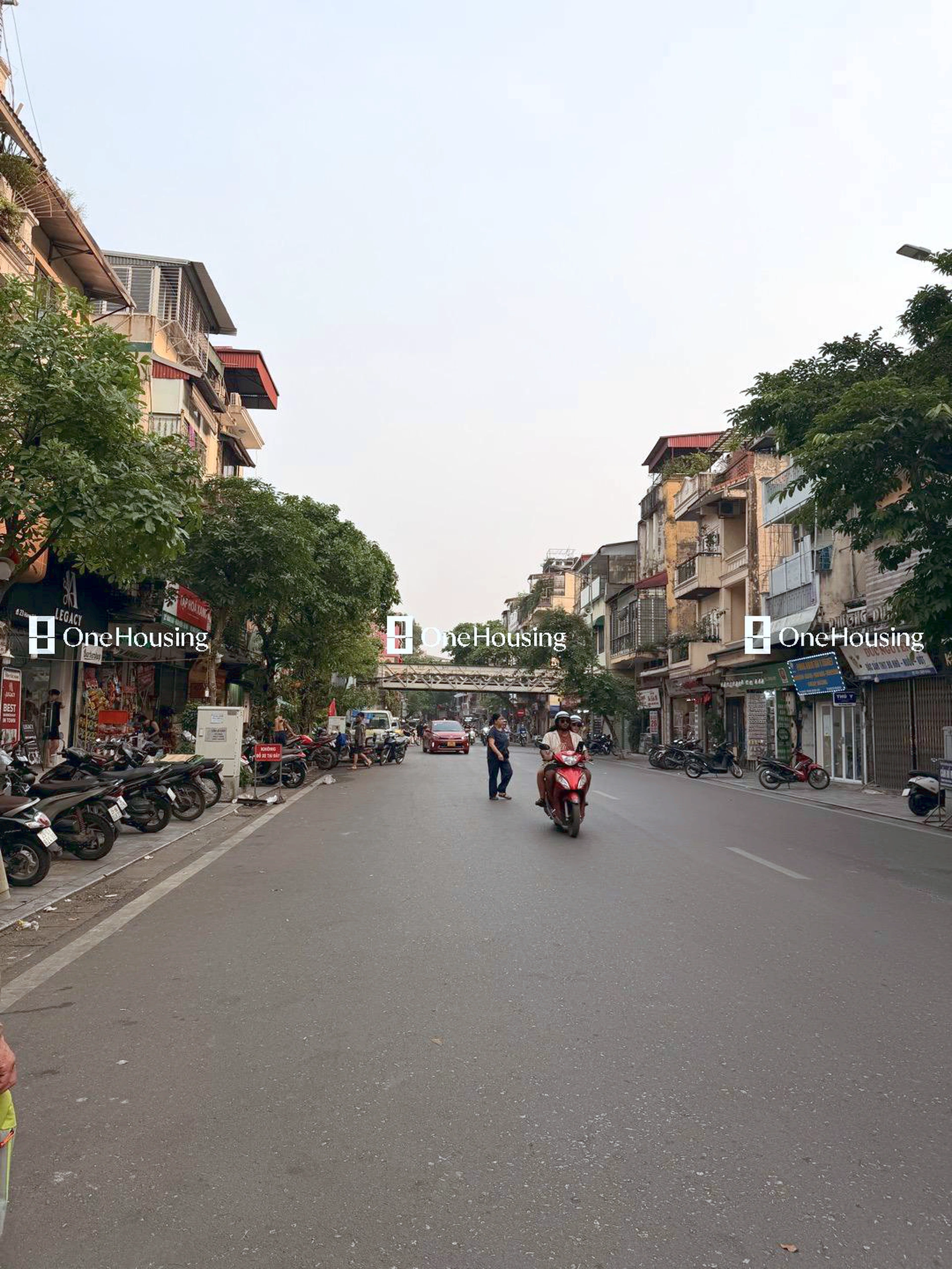 Nhà mặt ngõ cách Hàng Giấy 5m, P. Đồng Xuân, Q. Hoàn Kiếm, TP. Hà Nội