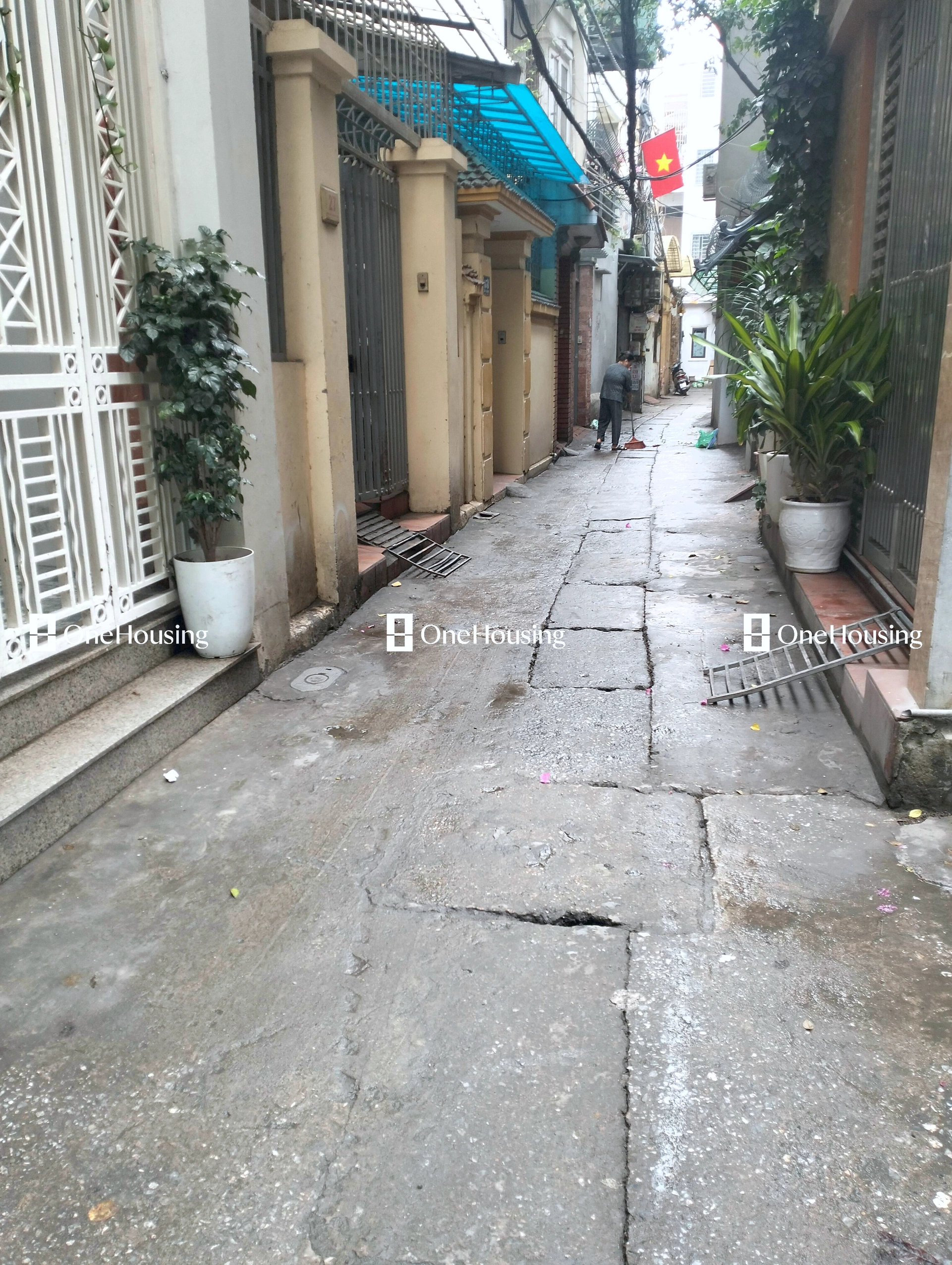 Nhà mặt ngõ cách Giáp Bát 55m, P. Giáp Bát, Q. Hoàng Mai, TP. Hà Nội