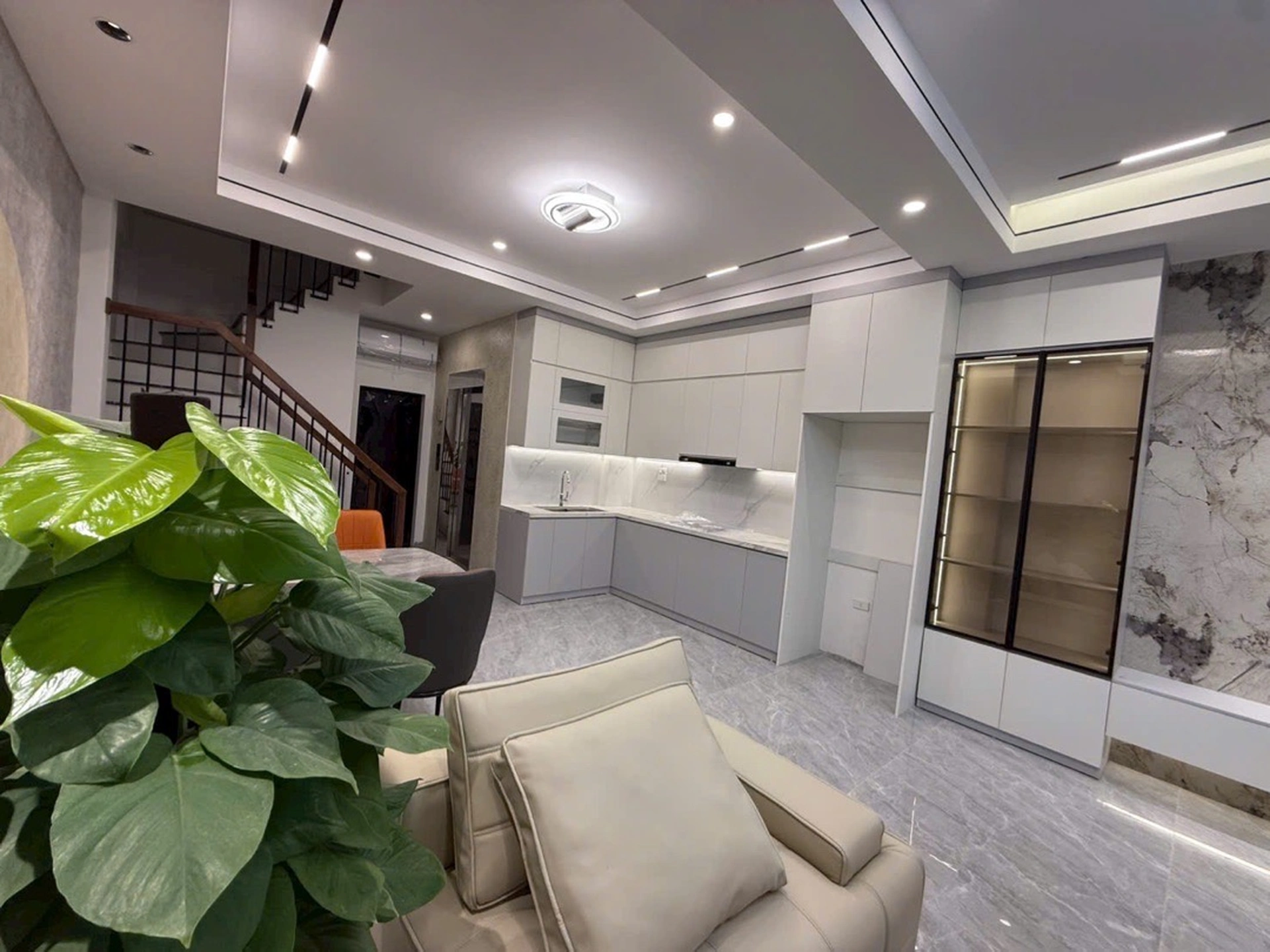 Nhà mặt ngõ cách Ngọc Thụy (mặt đê và đường gom chân đê) 50m, P. Ngọc Thụy, Q. Long Biên, TP. Hà Nội