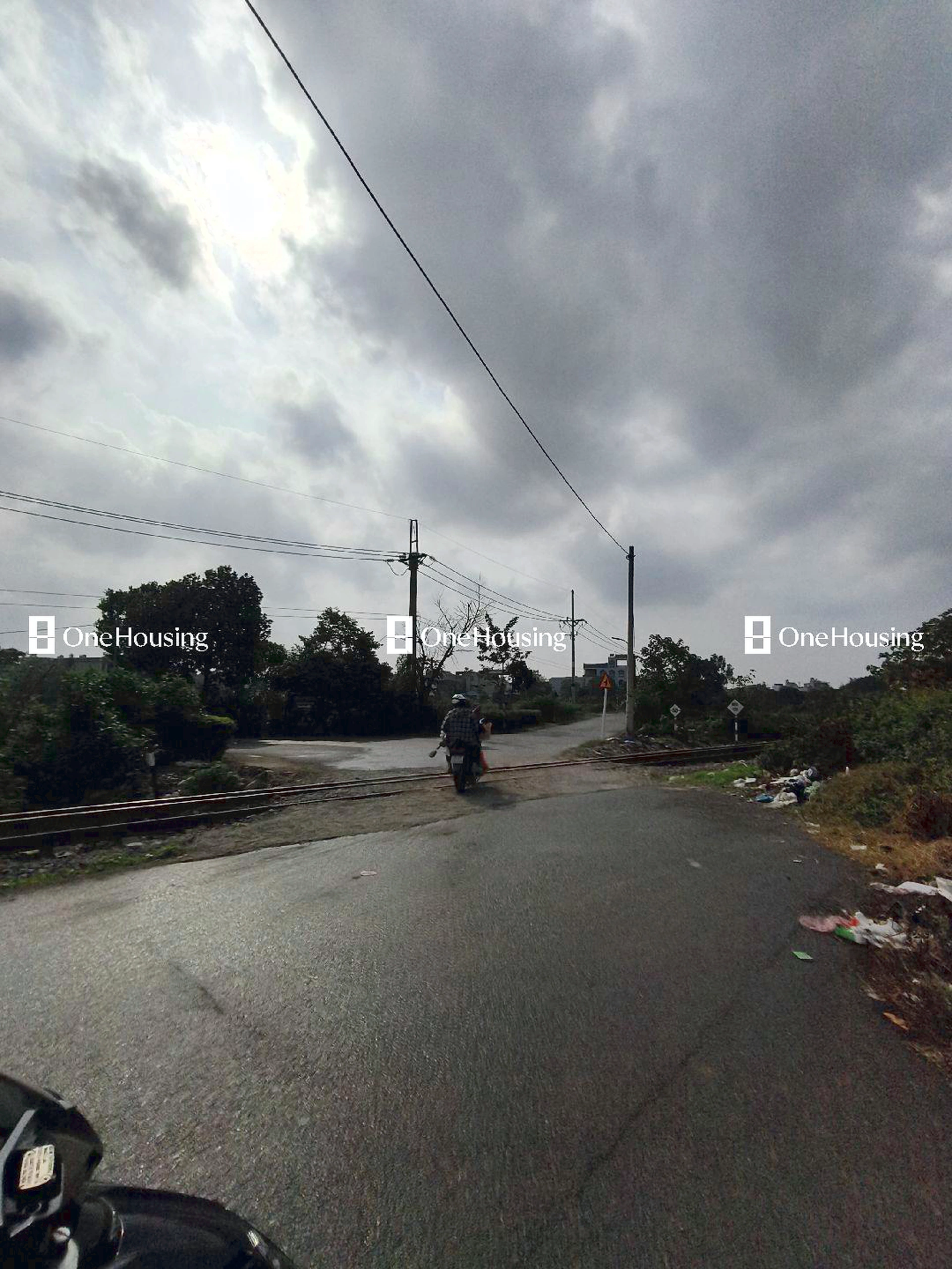 Nhà mặt ngõ cách Đường Hà Huy Tập 300m, TT. Yên Viên, H. Gia Lâm, TP. Hà Nội