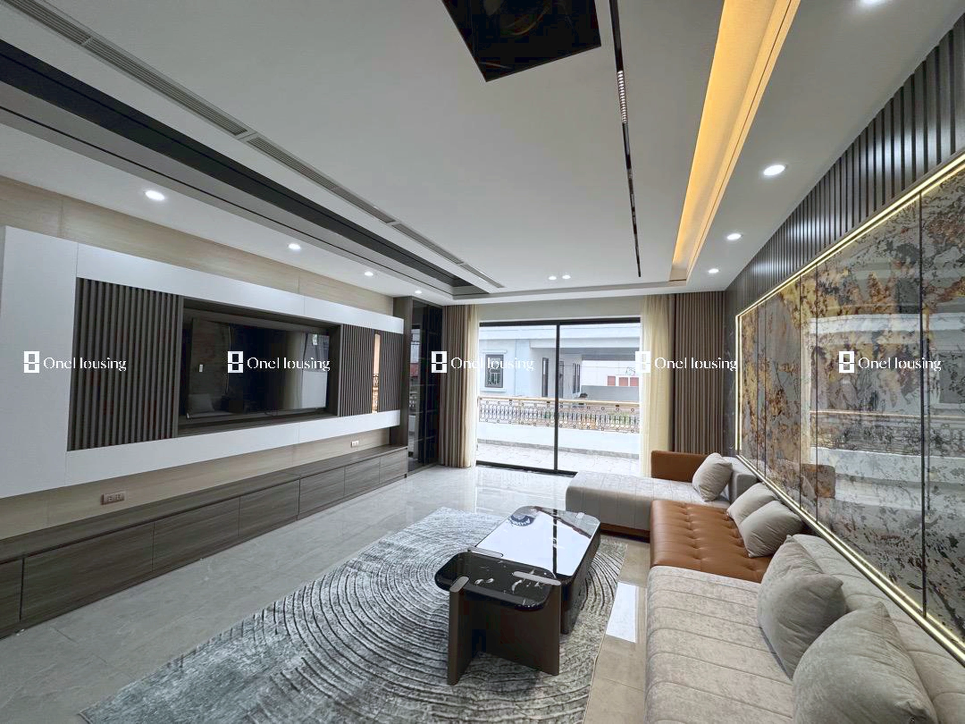 Nhà mặt ngõ cách Nguyễn Văn Cừ 15m, P. Gia Thụy, Q. Long Biên, TP. Hà Nội