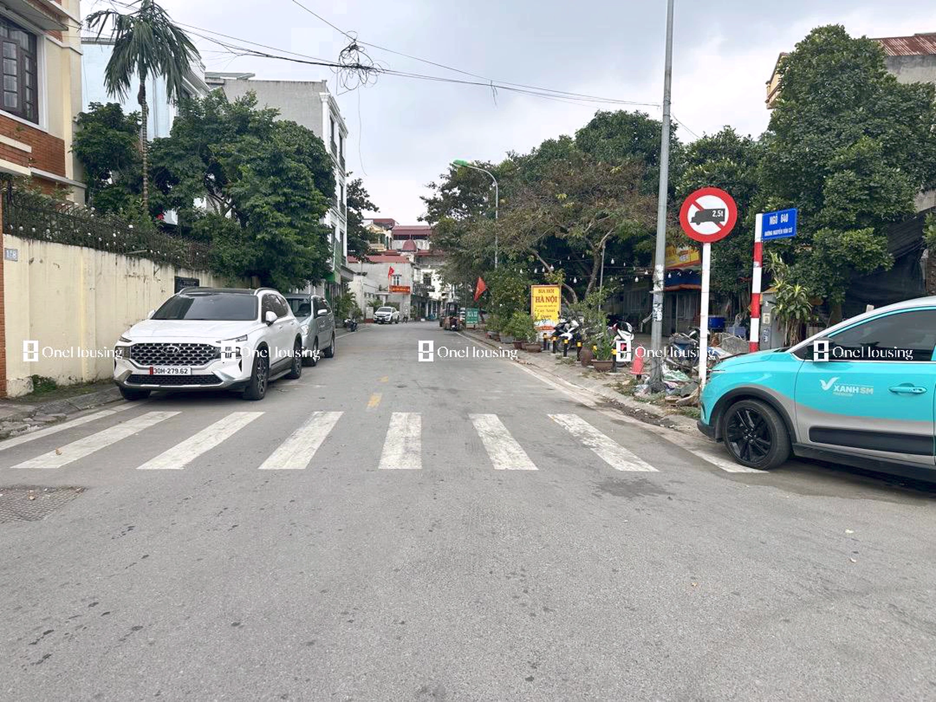 Nhà mặt ngõ cách Nguyễn Văn Cừ 200m, P. Gia Thụy, Q. Long Biên, TP. Hà Nội