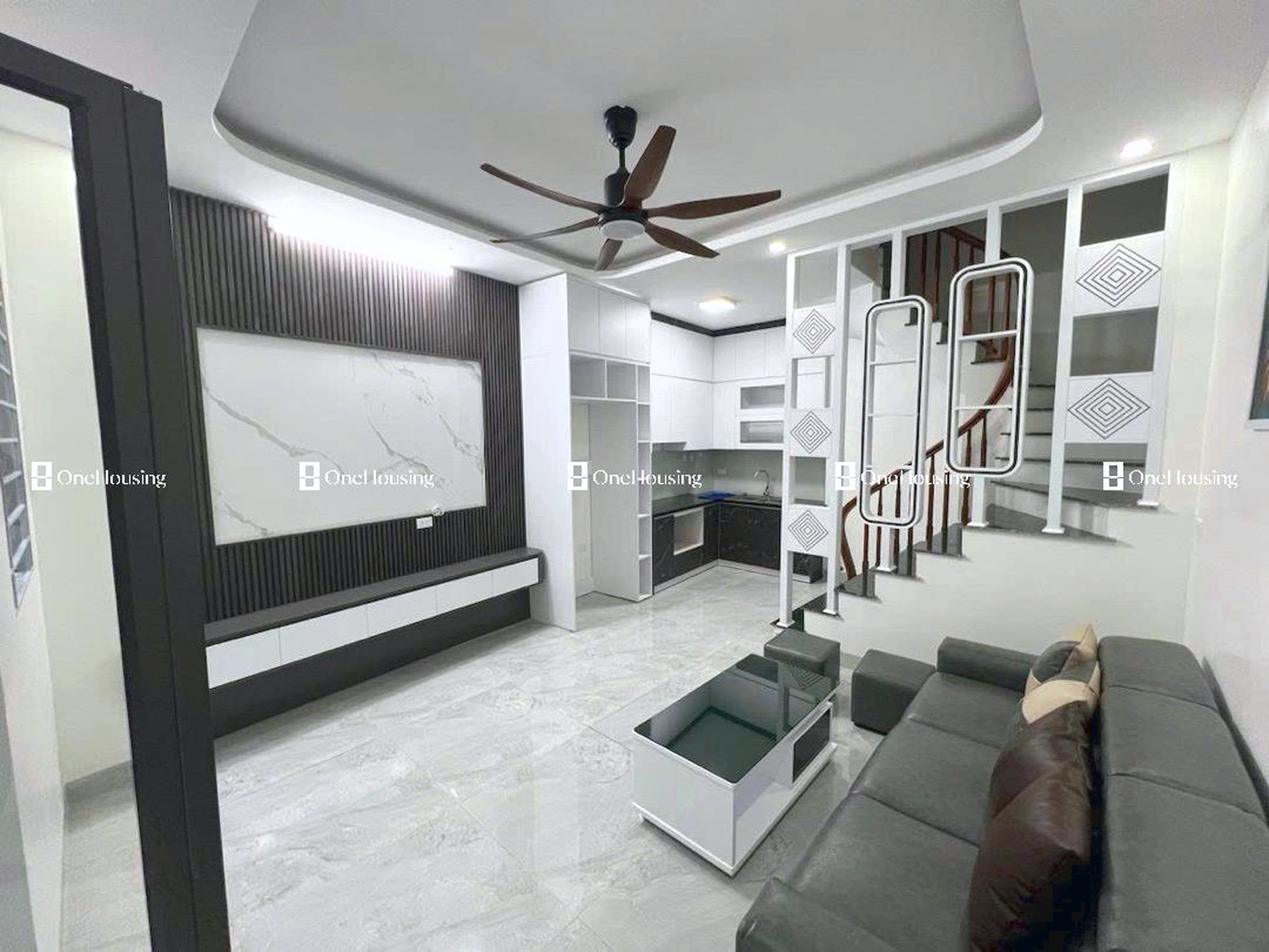 Nhà mặt ngõ cách Nguyễn Văn Viên 100m, P. Vĩnh Tuy, Q. Hai Bà Trưng, TP. Hà Nội