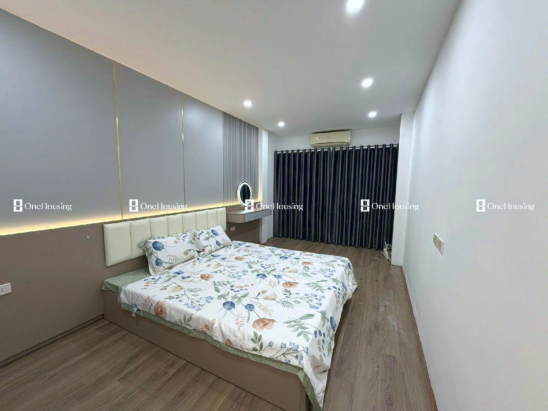 Nhà mặt ngõ cách Ái Mộ 50m, P. Bồ Đề, Q. Long Biên, TP. Hà Nội