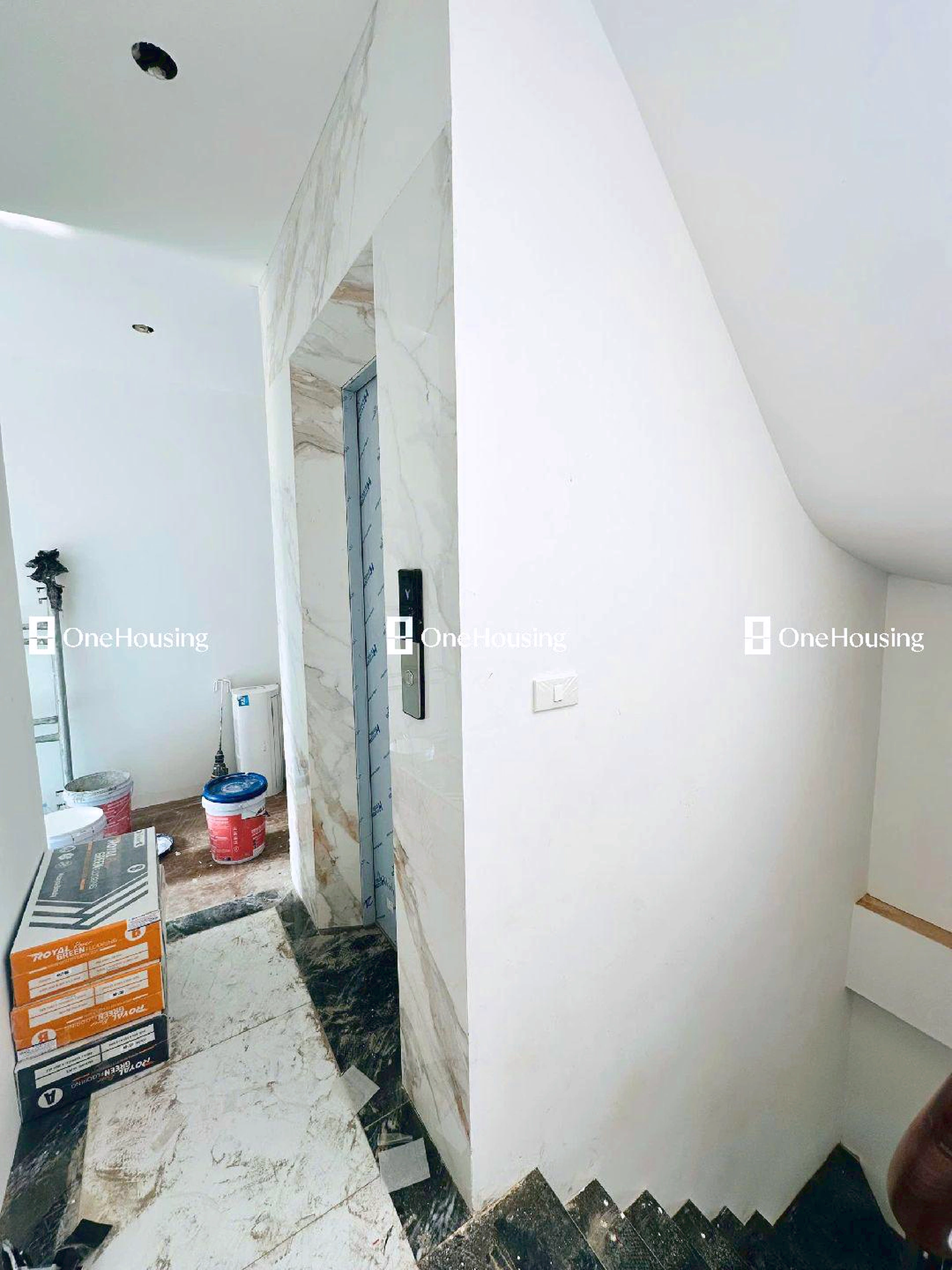 Nhà mặt ngõ cách Khúc Thừa Dụ 60m, P. Dịch Vọng, Q. Cầu Giấy, TP. Hà Nội