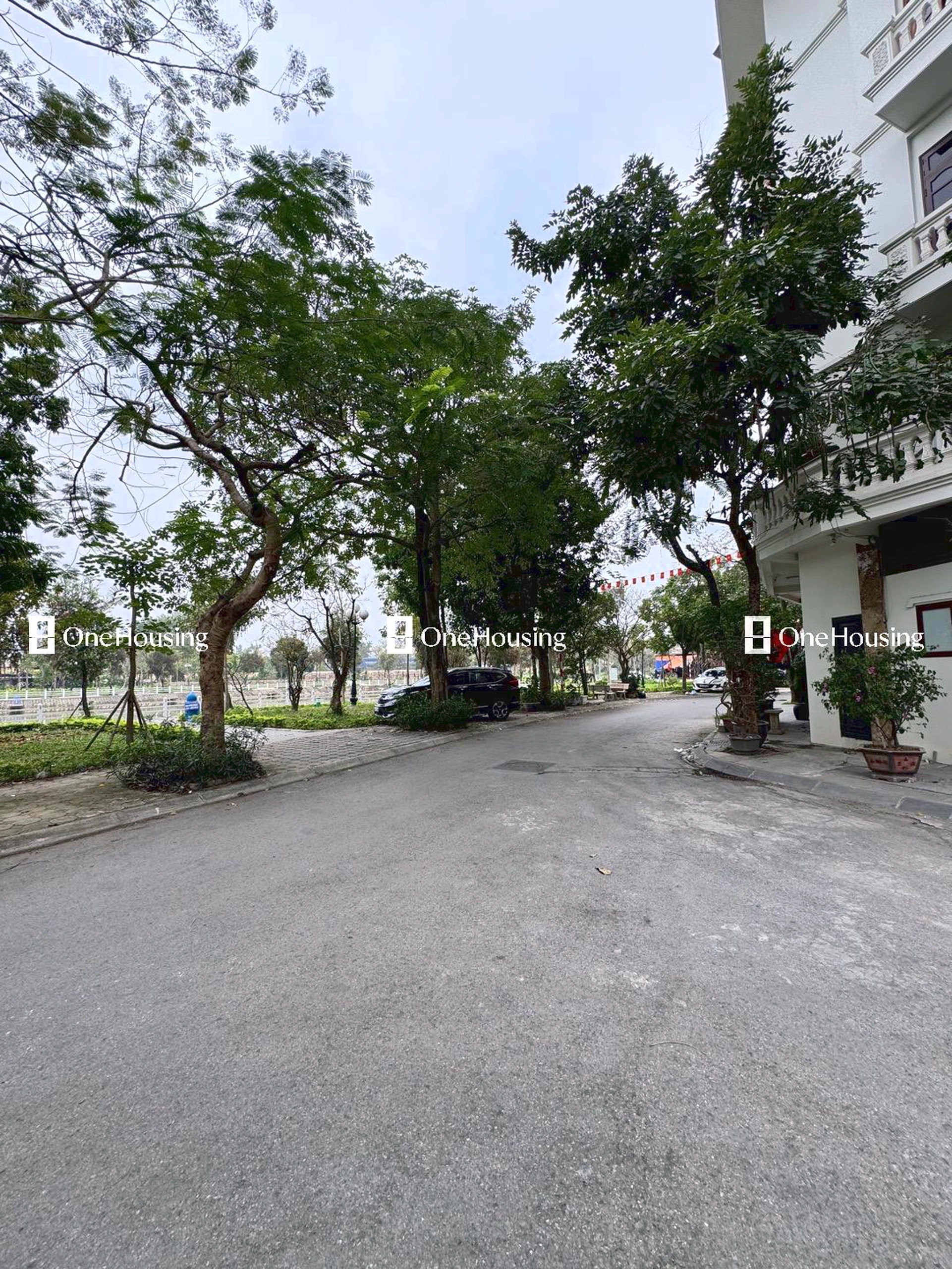 Đất nền cách Thanh Am 50m, P. Việt Hưng, Q. Long Biên, TP. Hà Nội