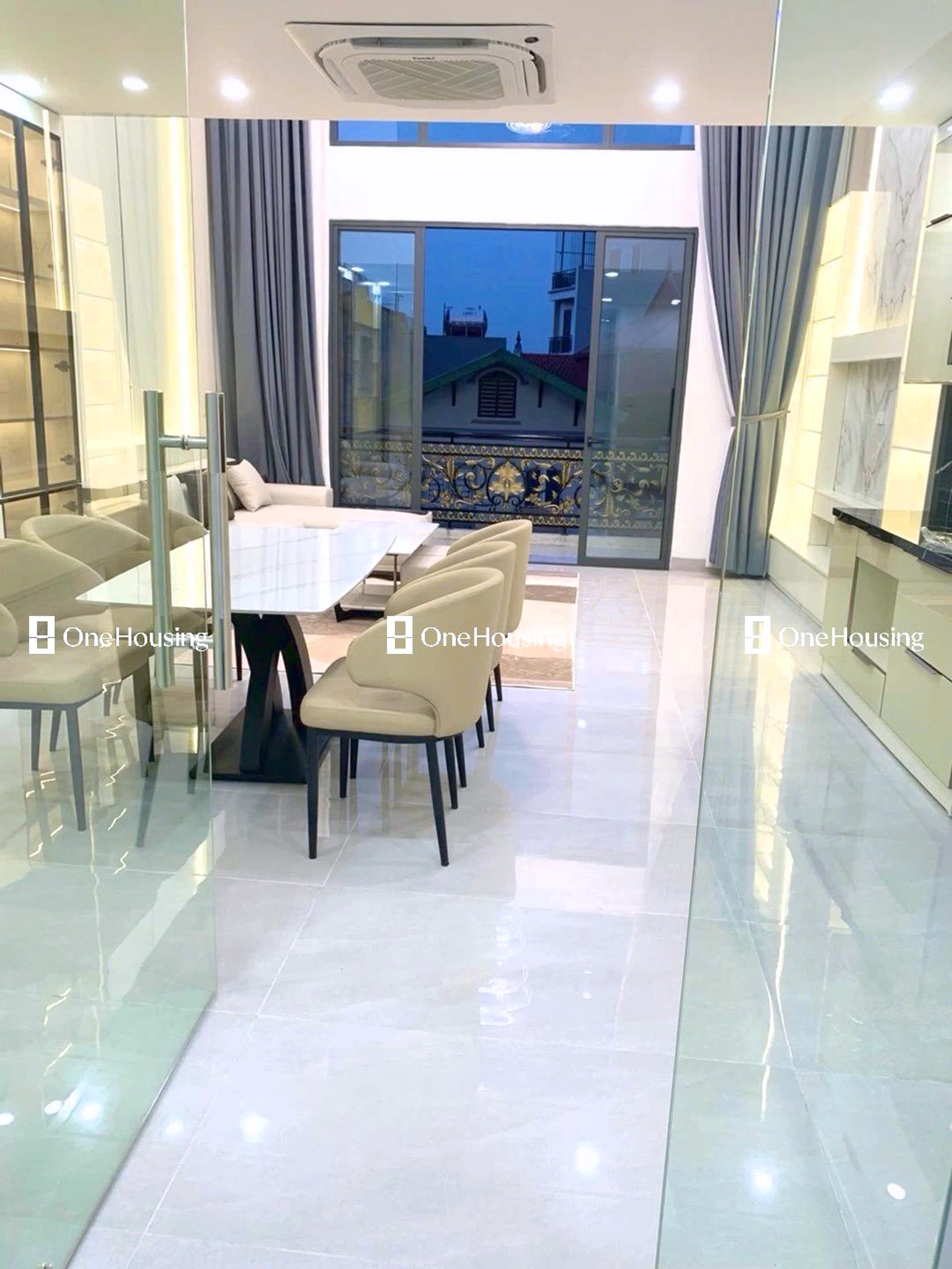 Nhà mặt ngõ cách Nguyễn Văn Linh 30m, P. Long Biên, Q. Long Biên, TP. Hà Nội