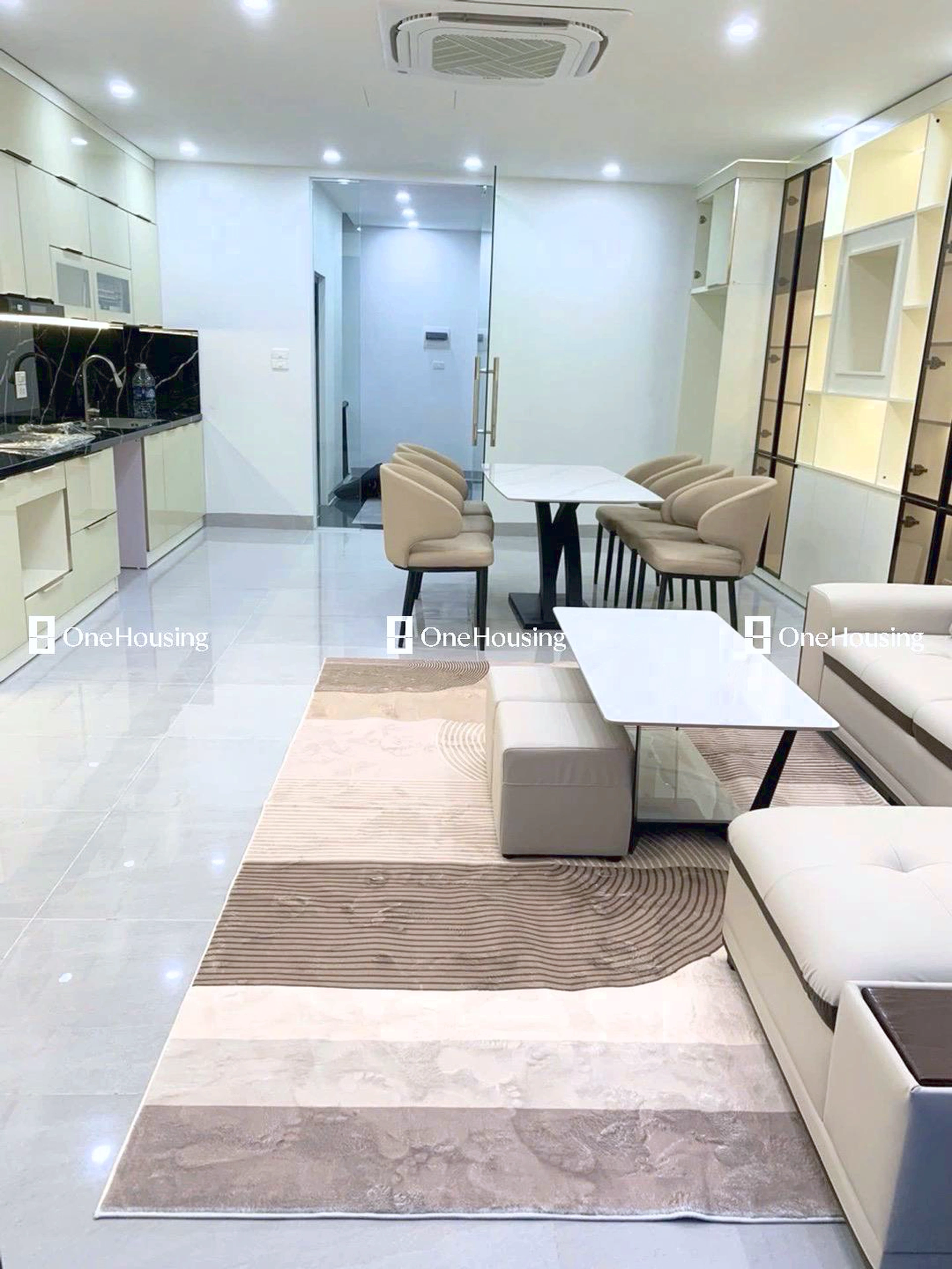 Nhà mặt ngõ cách Nguyễn Văn Linh 30m, P. Long Biên, Q. Long Biên, TP. Hà Nội