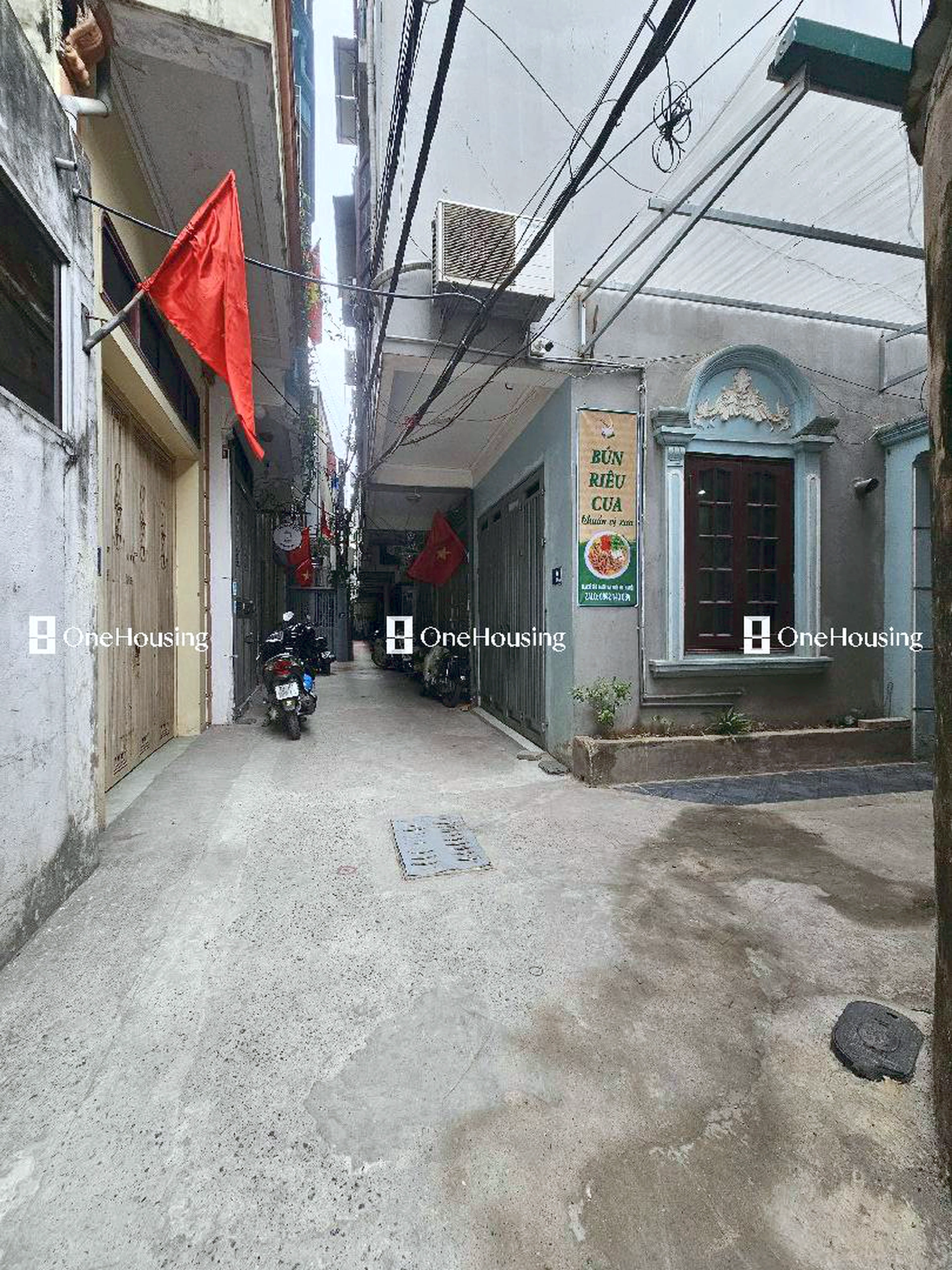 Nhà mặt ngõ cách Đường Ngọc Hồi (Quốc lộ 1A) phía đối diện đường tầu 20m, P. Hoàng Liệt, Q. Hoàng Mai, TP. Hà Nội