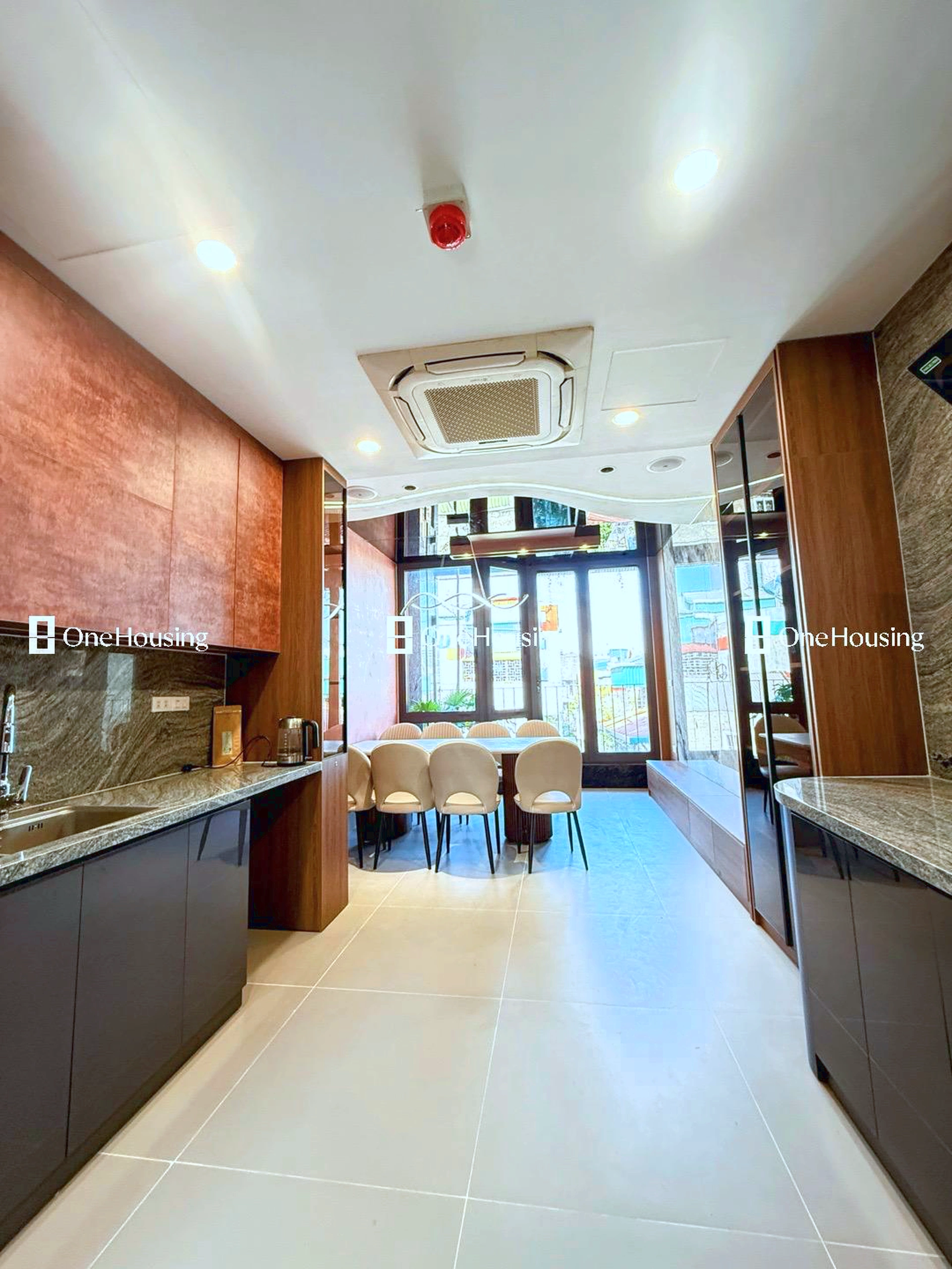 Nhà mặt ngõ cách Trường Chinh 20m, P. Phương Mai, Q. Đống Đa, TP. Hà Nội