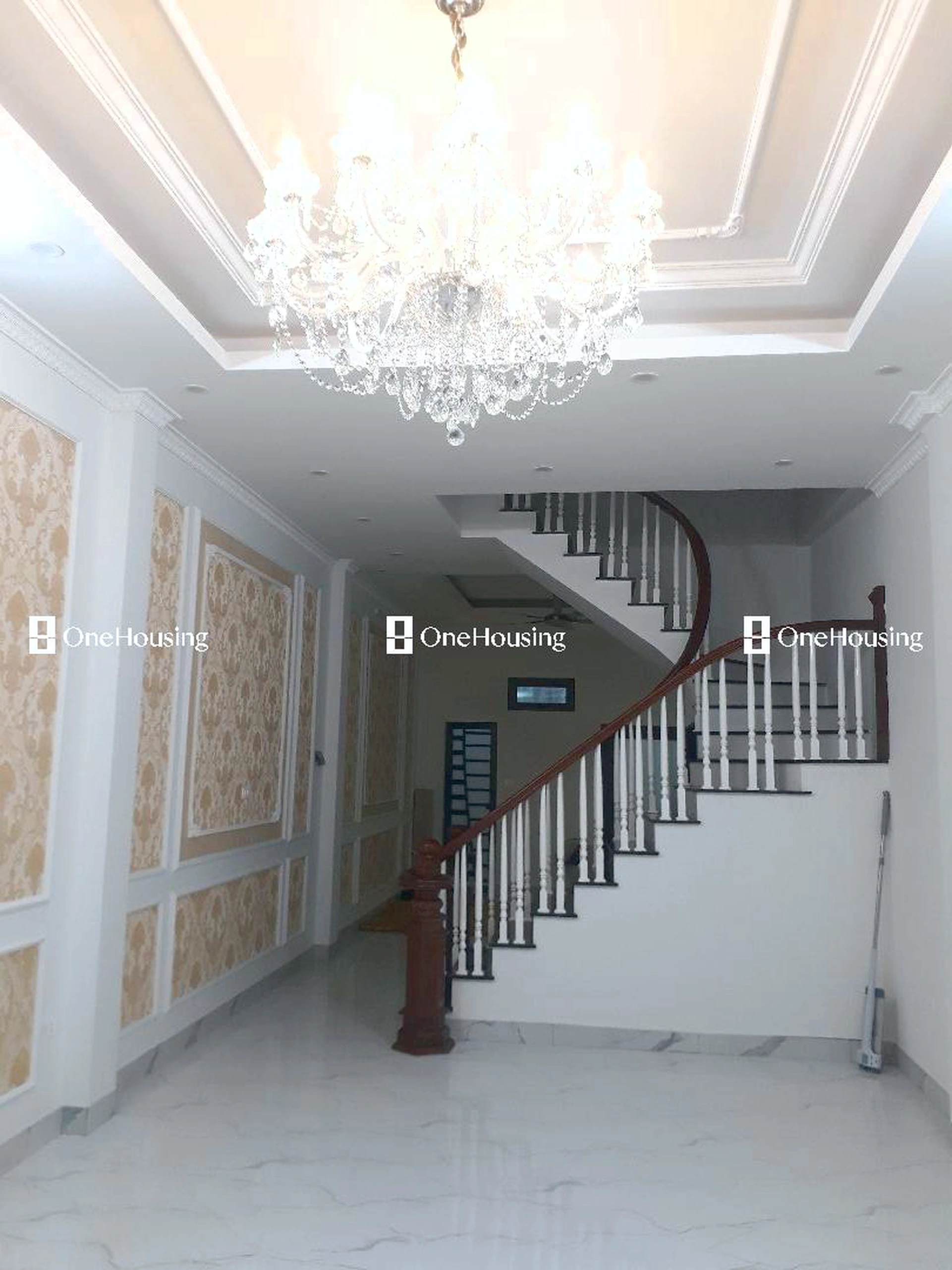 Nhà mặt ngõ cách Chu Huy Mân 200m, P. Phúc Đồng, Q. Long Biên, TP. Hà Nội