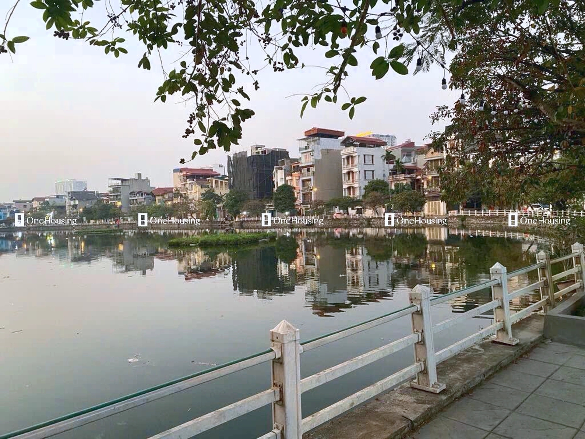 Nhà mặt phố Bồ Đề, P. Bồ Đề, Q. Long Biên, TP. Hà Nội