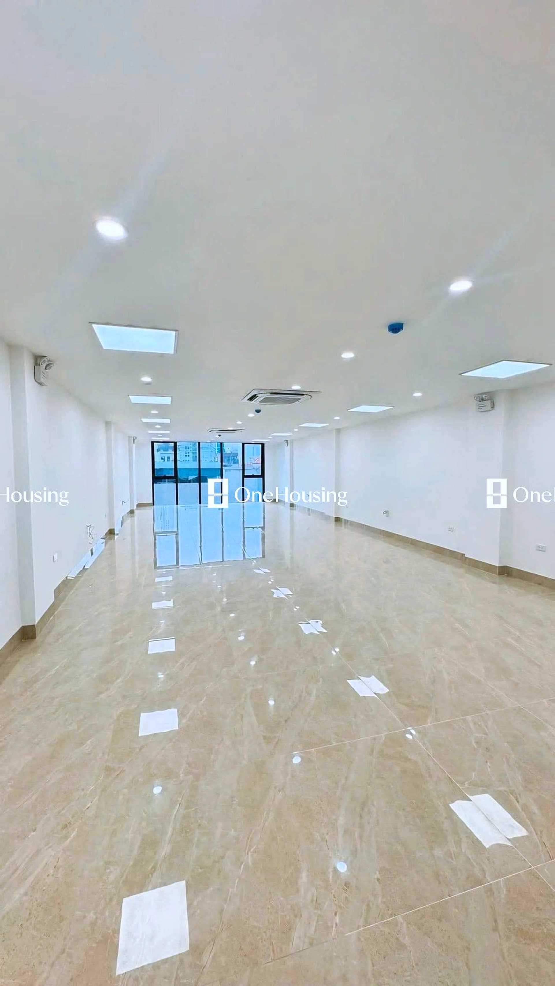 Nhà mặt phố Tô Vĩnh Diện, P. Khương Đình, Q. Thanh Xuân, TP. Hà Nội