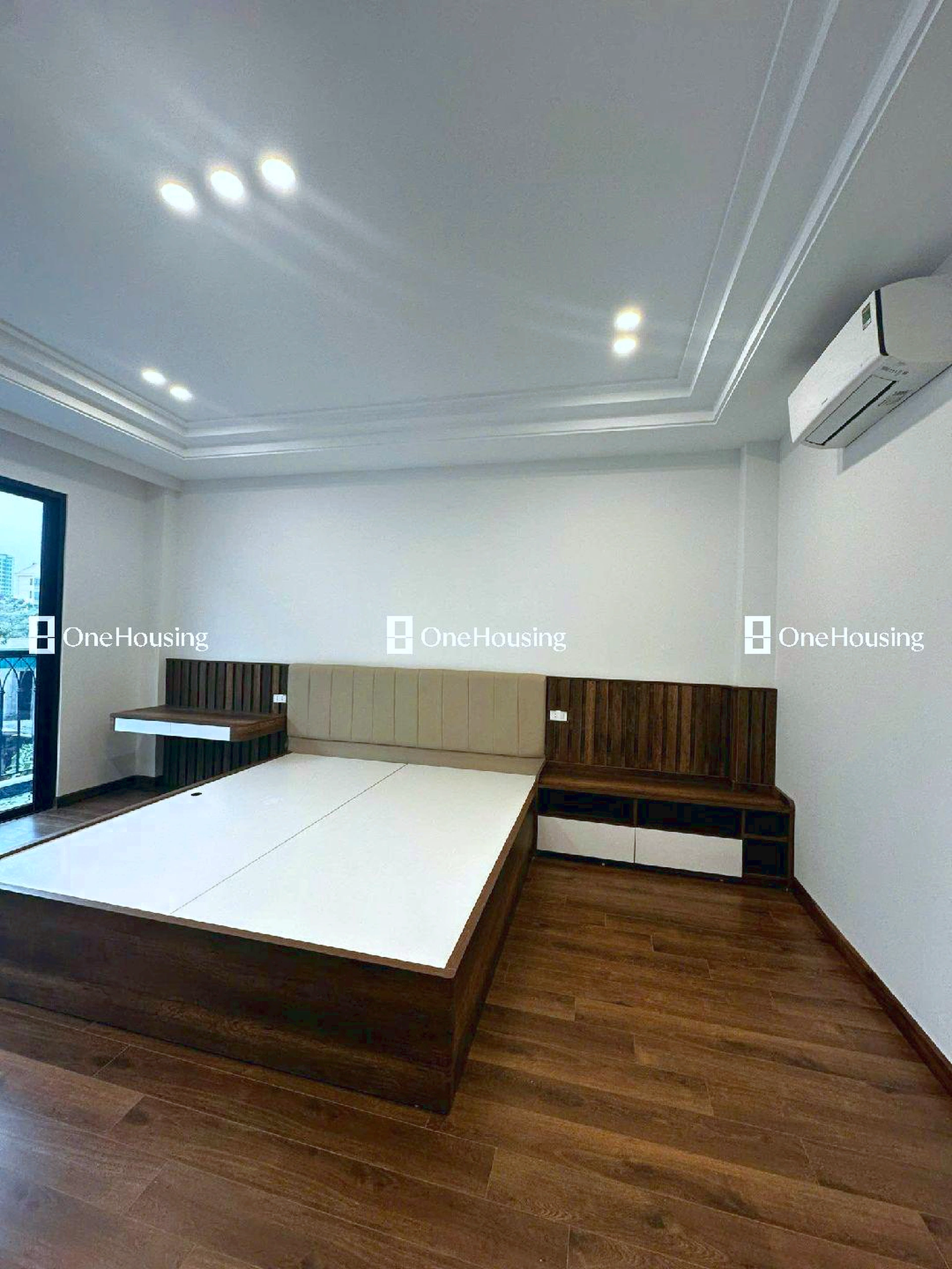 Nhà mặt ngõ cách Lâm Hạ 100m, P. Bồ Đề, Q. Long Biên, TP. Hà Nội