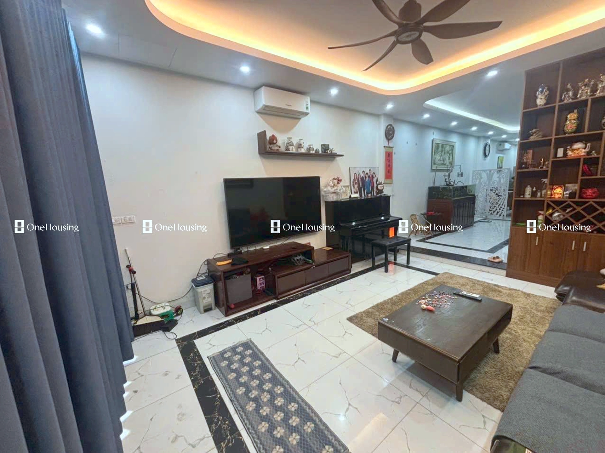 Nhà mặt phố Bát Khối (Mặt đê sông Hồng), P. Long Biên, Q. Long Biên, TP. Hà Nội