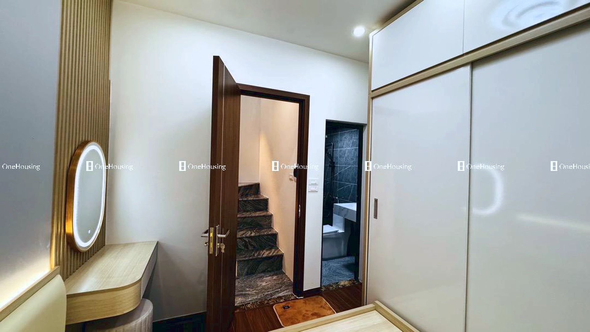 Nhà mặt ngõ cách Hồ Linh Quang 100m, P. Văn Miếu, Q. Đống Đa, TP. Hà Nội