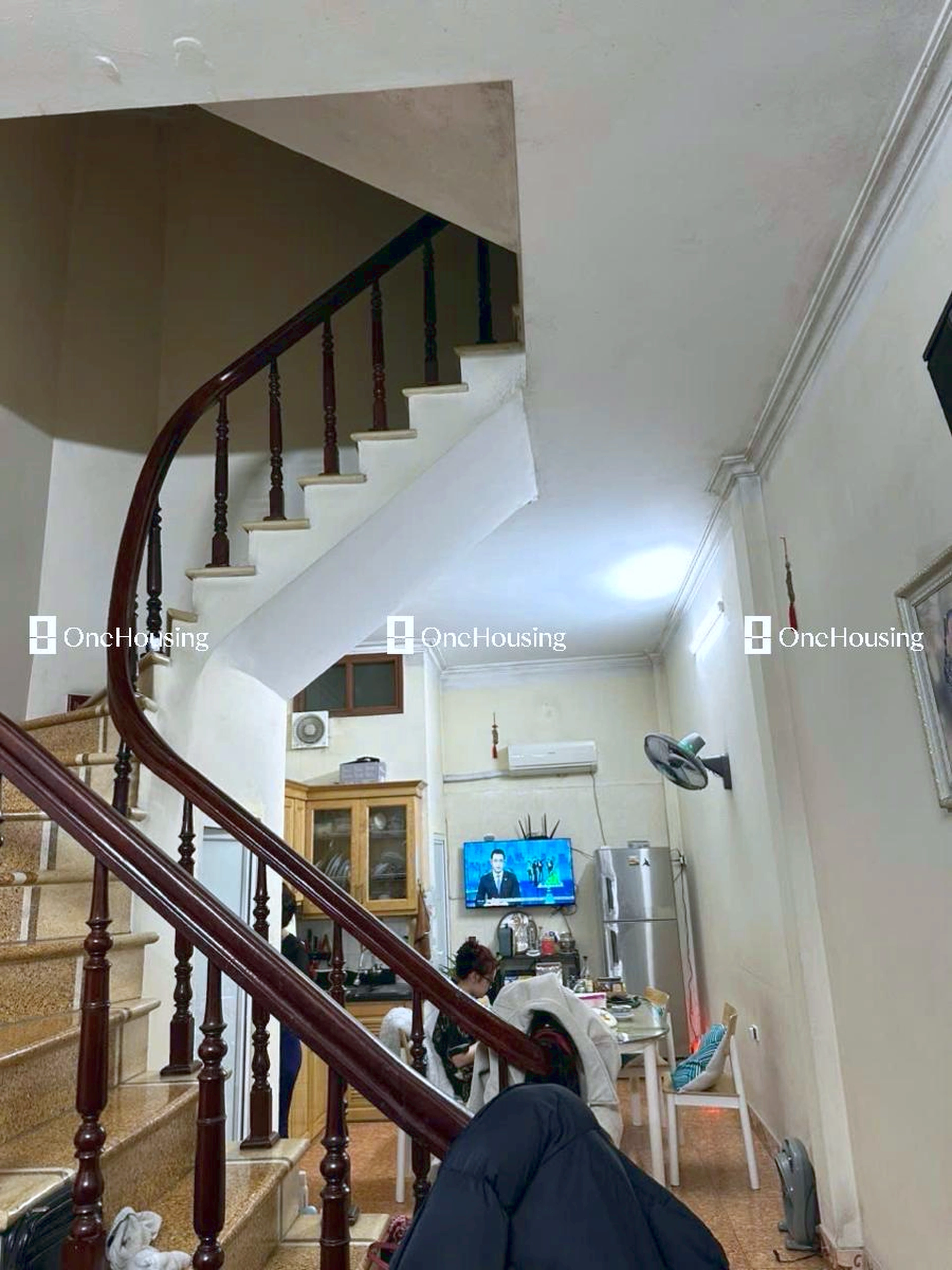 Nhà mặt ngõ cách Lạc Long Quân 70m, P. Nghĩa Đô, Q. Cầu Giấy, TP. Hà Nội