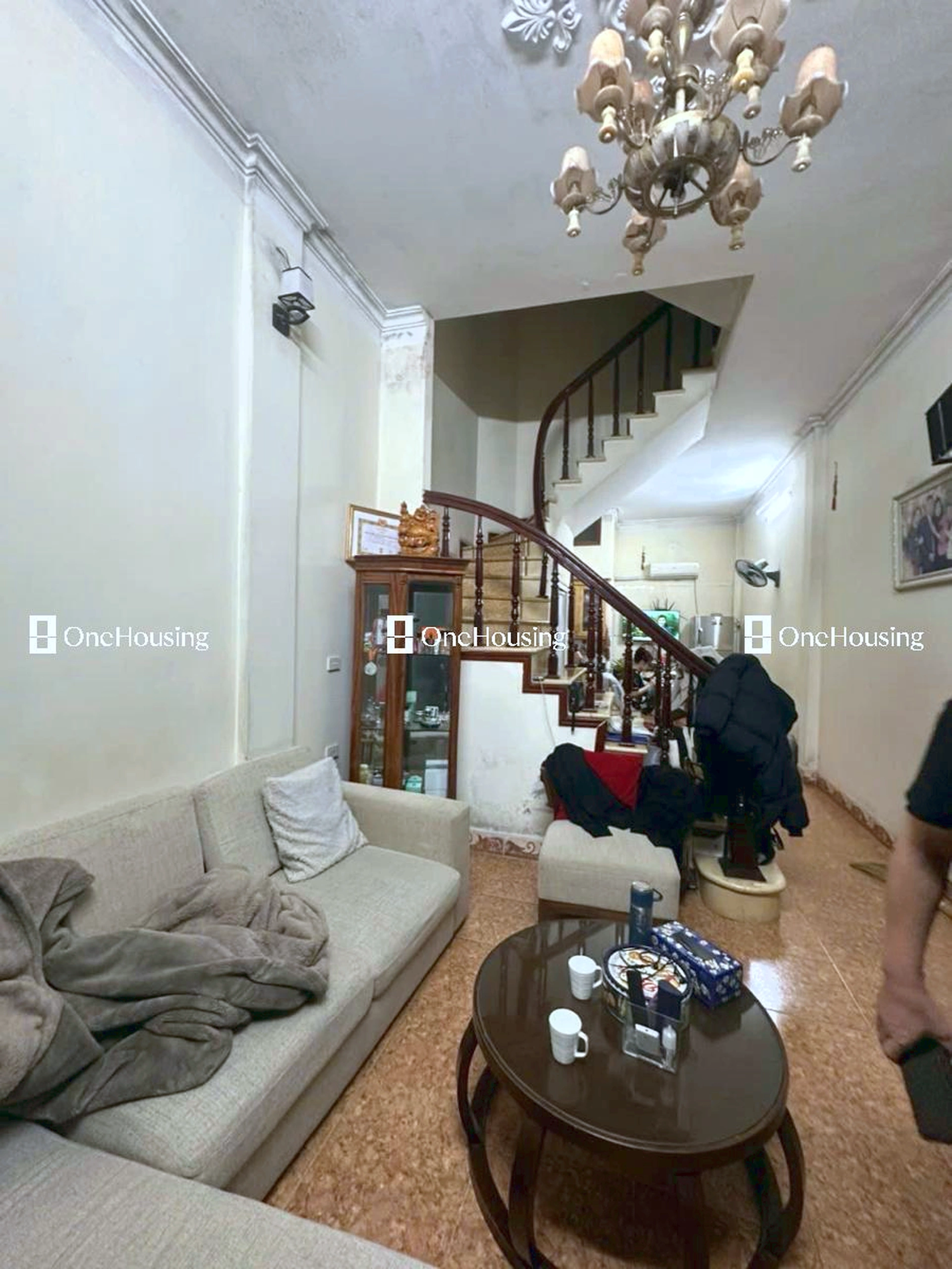 Nhà mặt ngõ cách Lạc Long Quân 70m, P. Nghĩa Đô, Q. Cầu Giấy, TP. Hà Nội
