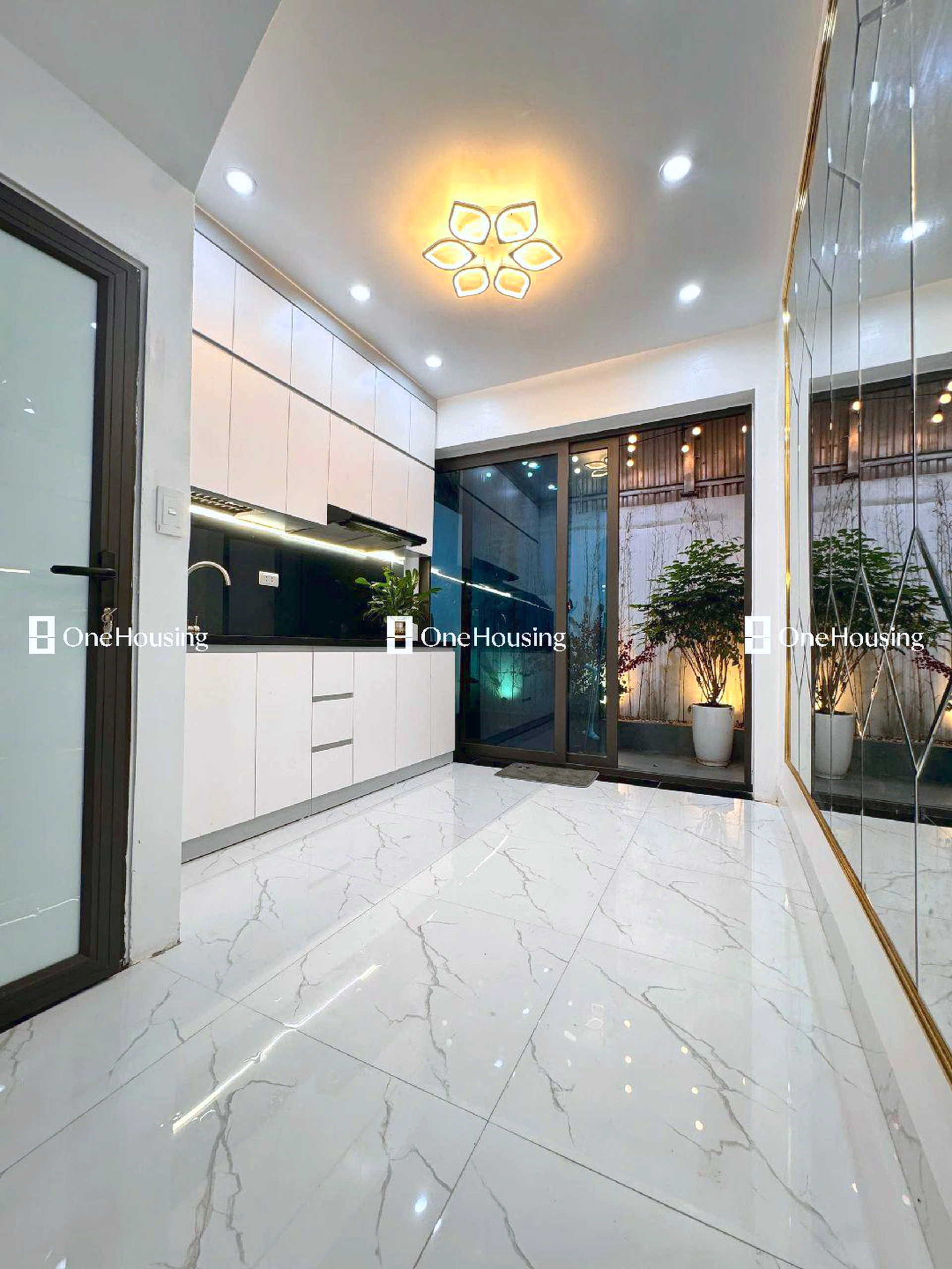 Nhà mặt ngõ cách Khâm Thiên 50m, P. Thổ Quan, Q. Đống Đa, TP. Hà Nội