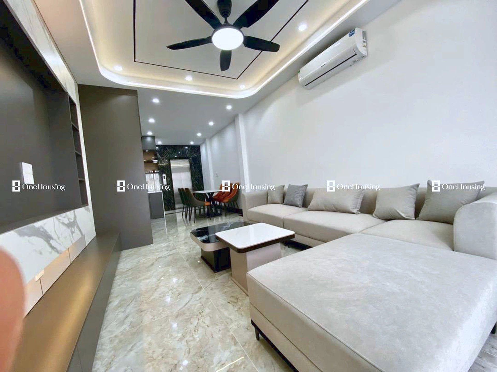 Nhà mặt ngõ cách Thượng Thanh 100m, P. Việt Hưng, Q. Long Biên, TP. Hà Nội