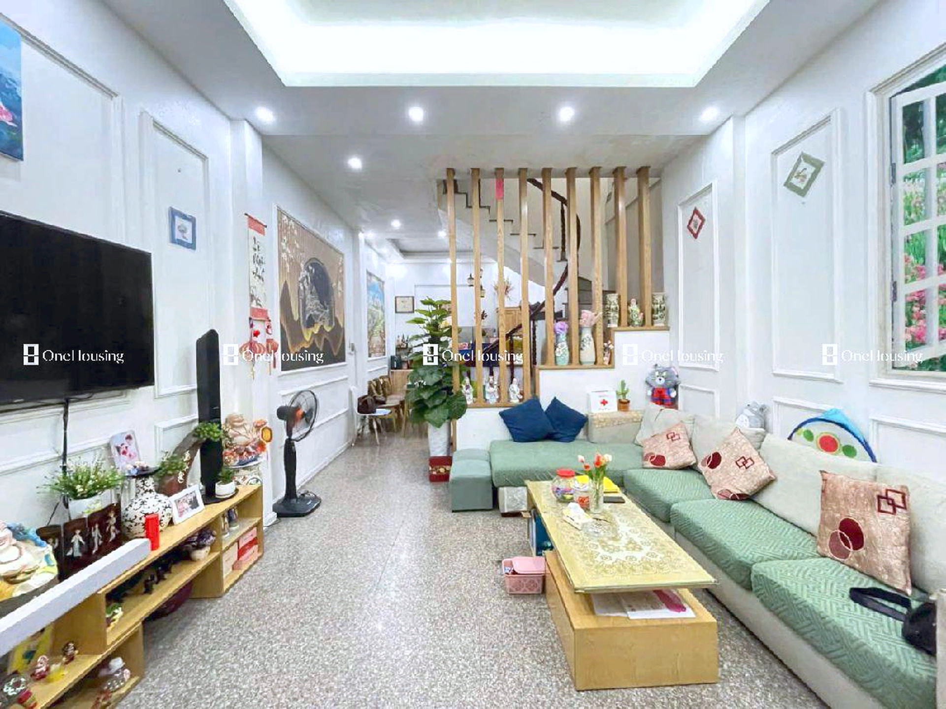 Nhà mặt ngõ cách Nguyễn Văn Linh 200m, P. Thạch Bàn, Q. Long Biên, TP. Hà Nội