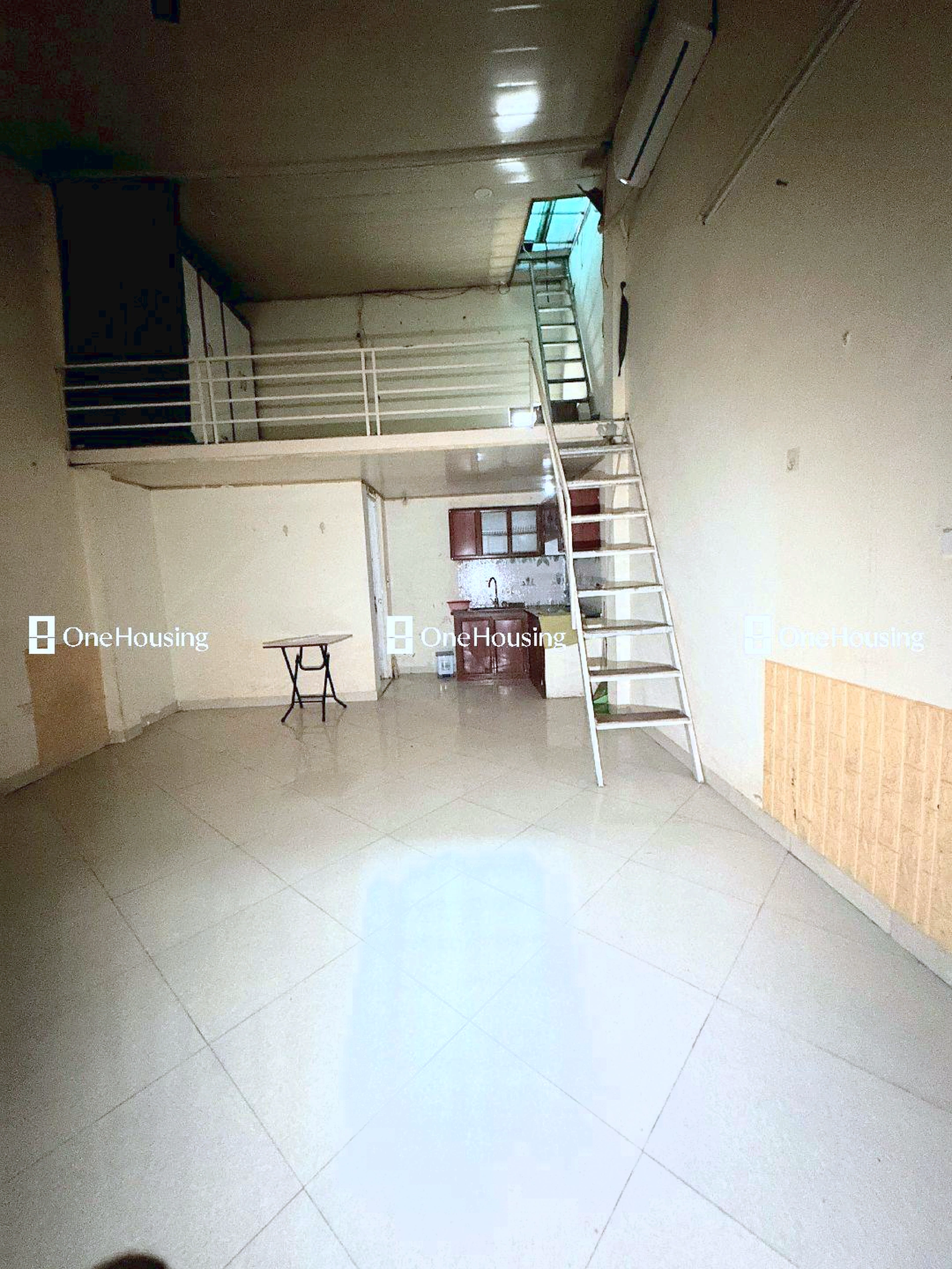 Nhà mặt ngõ cách Ngô Gia Tự 150m, P. Thượng Thanh, Q. Long Biên, TP. Hà Nội