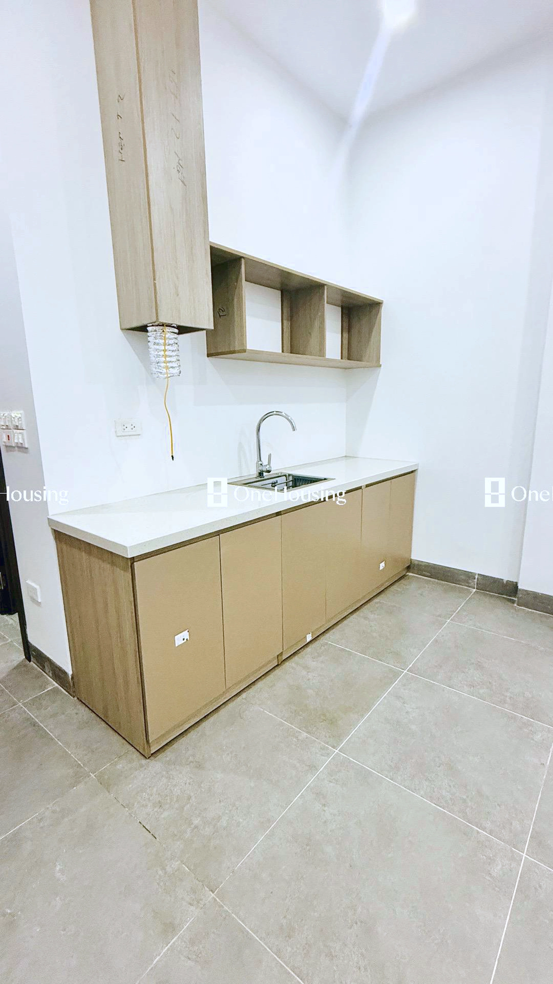 Nhà mặt ngõ cách Hoàng Như Tiếp 40m, P. Bồ Đề, Q. Long Biên, TP. Hà Nội